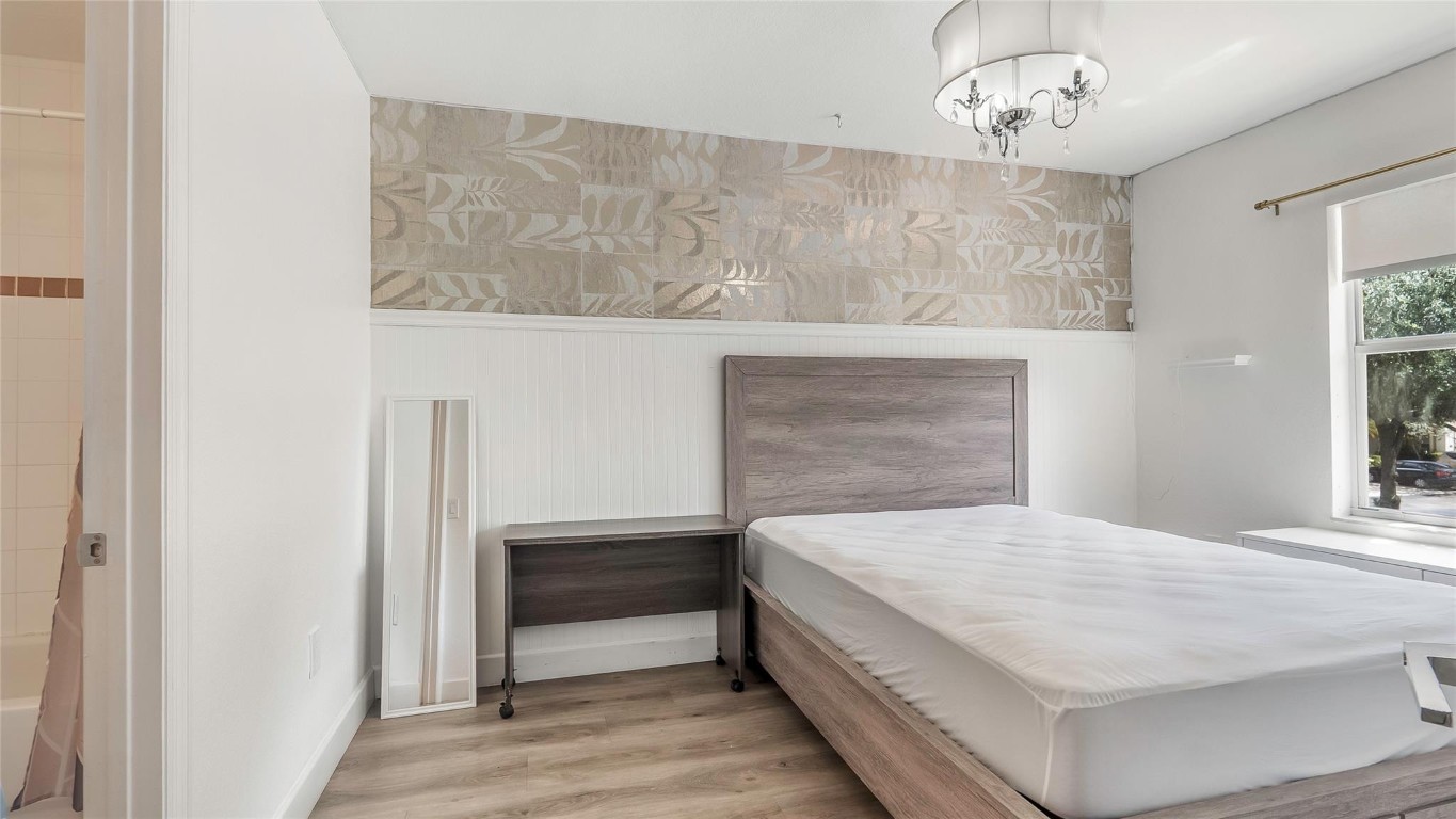 MELROSE POINT - Residential