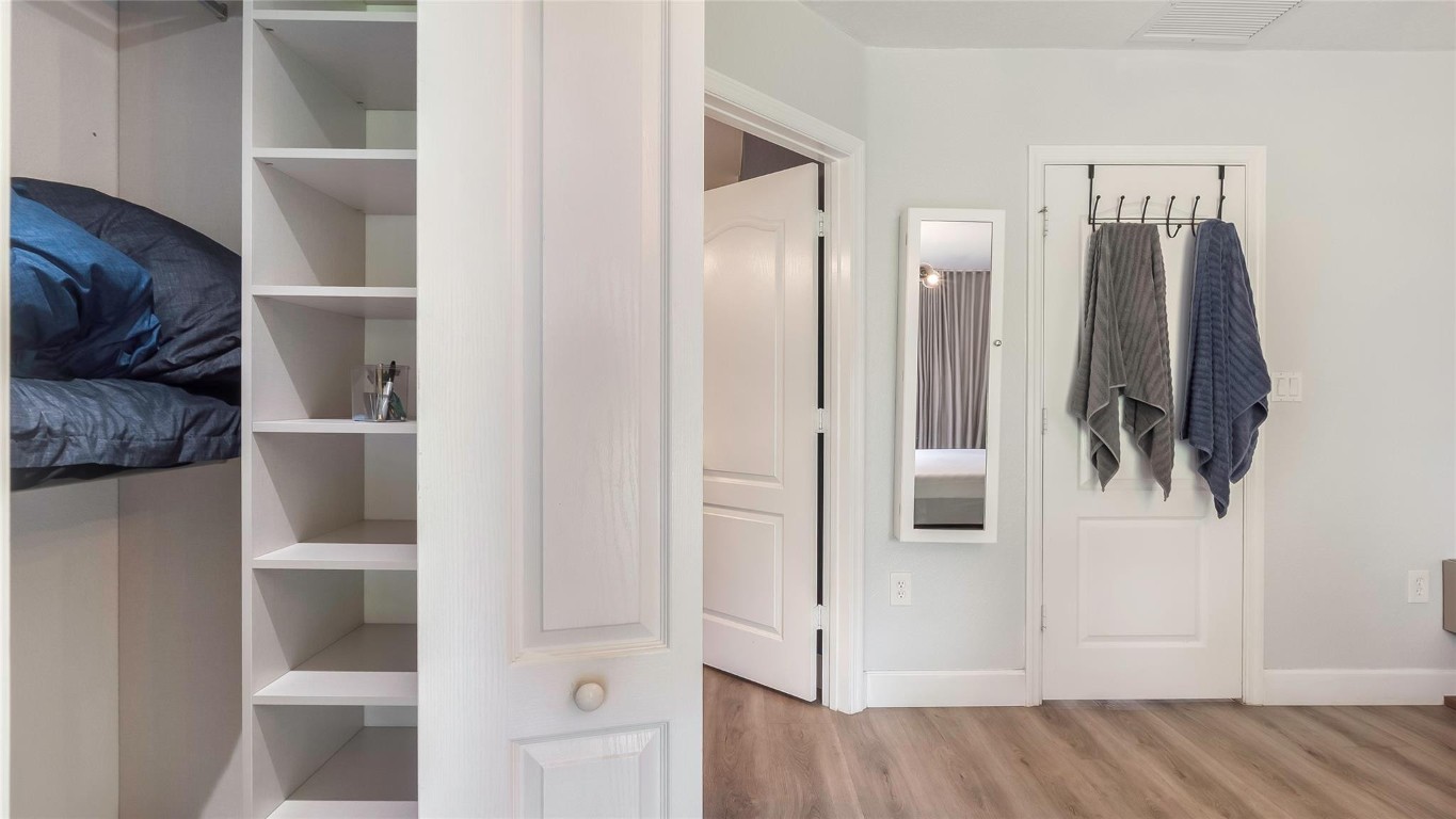 MELROSE POINT - Residential