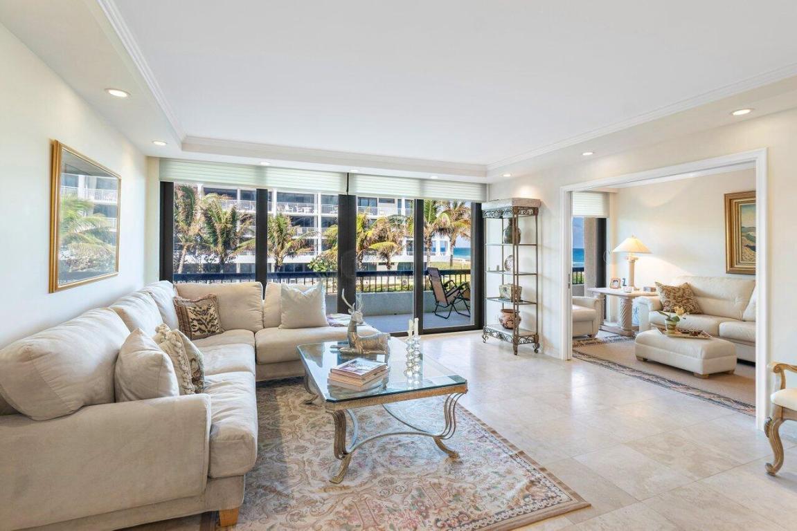 BEACH POINT CONDO - Residential