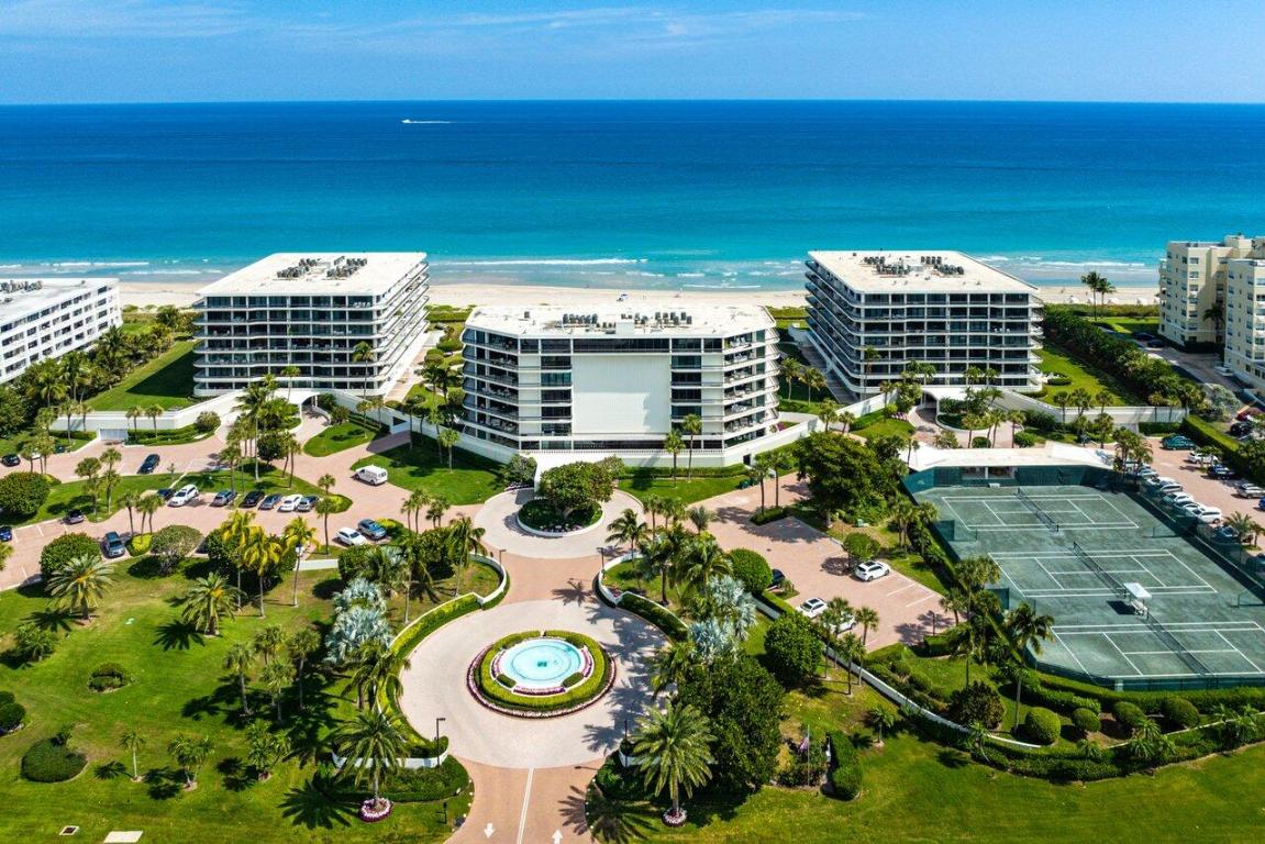 BEACH POINT CONDO - Residential