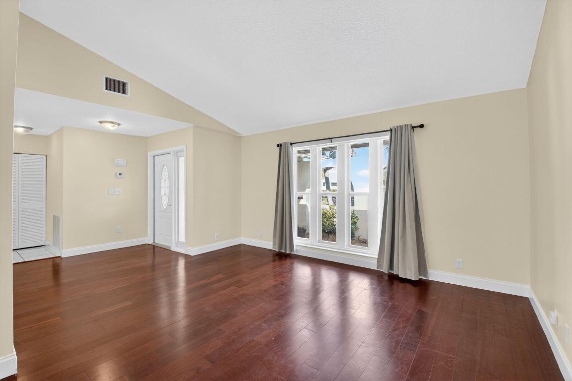 SUNFLOWER DELRAY - Residential