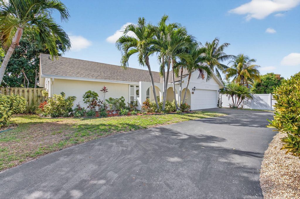 Photo of 966 NW 37th Avenue, Delray Beach, FL 33445 (MLS # R11153542)
