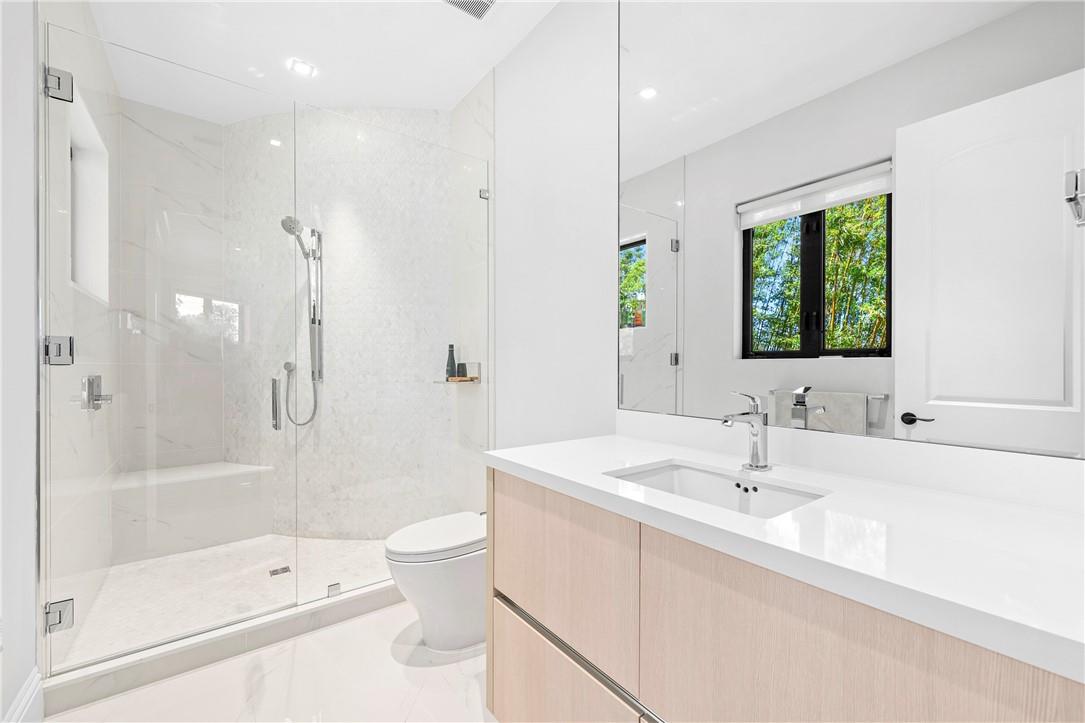 Coral Ridge 21-50 B - Residential