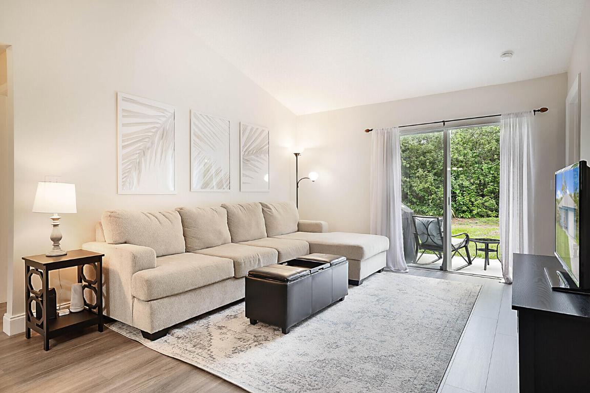 PALM GARDENS 1ST ADD - Residential