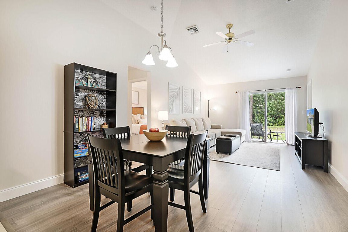 PALM GARDENS 1ST ADD - Residential