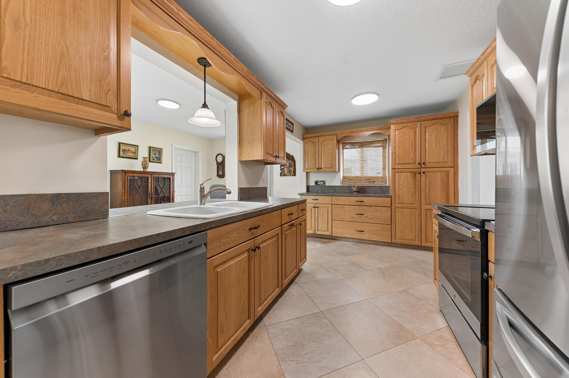 709 SW 15th Street