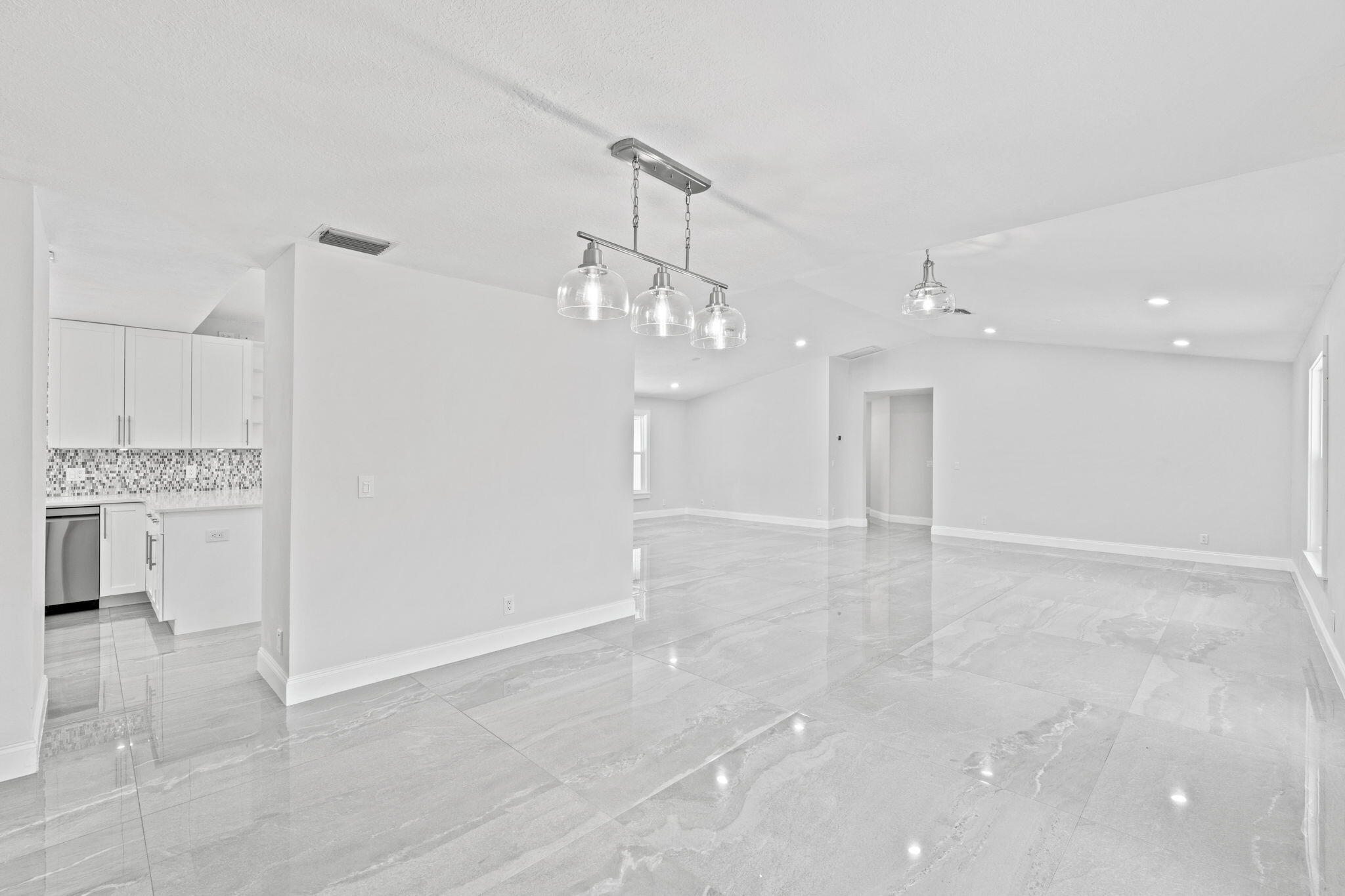 Palm Beach Country Estates - Residential