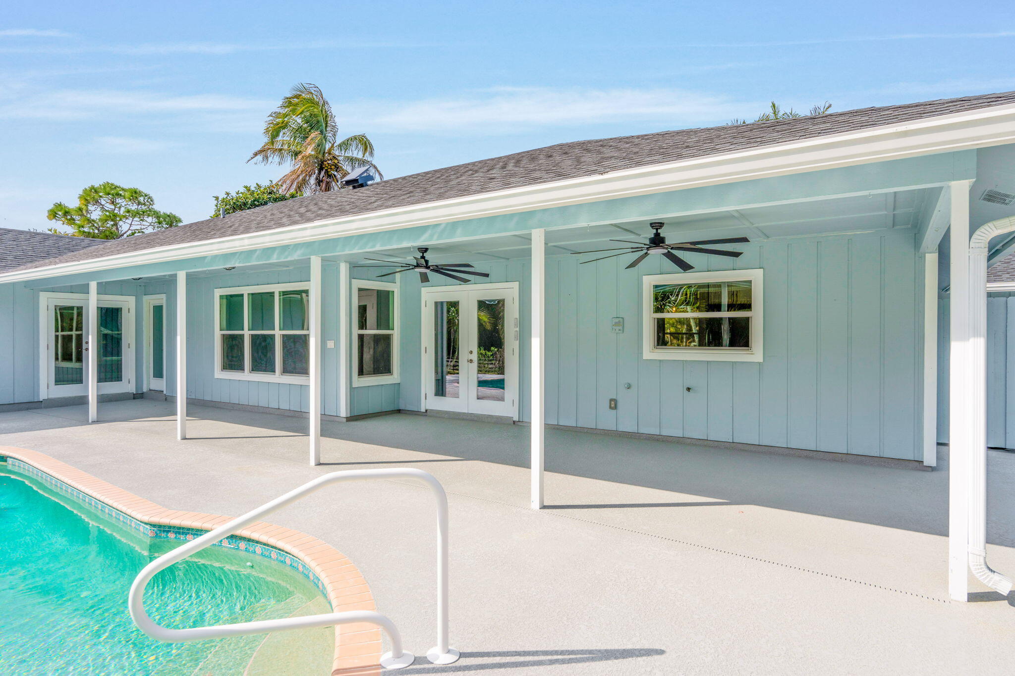 Palm Beach Country Estates - Residential