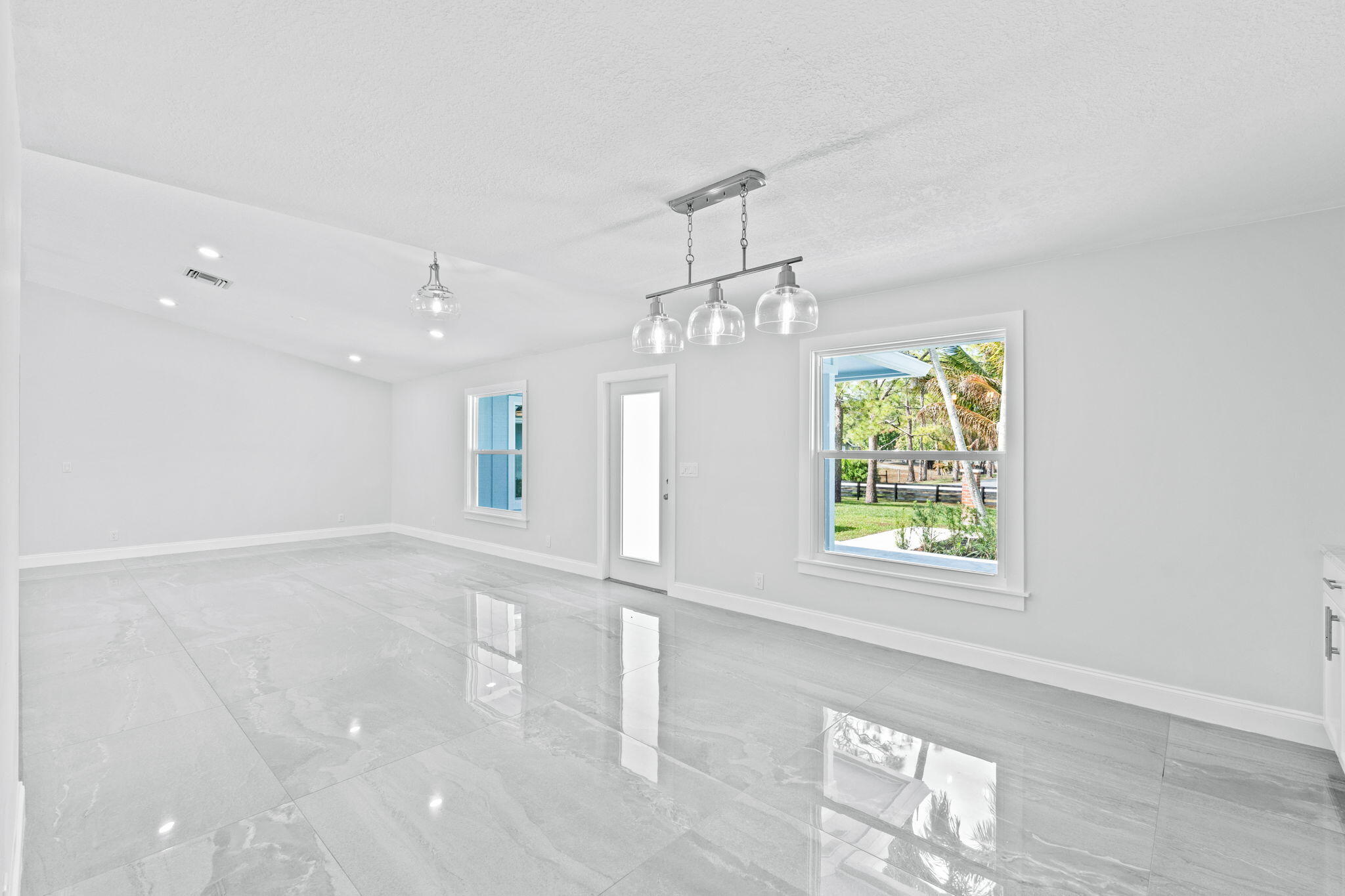 Palm Beach Country Estates - Residential