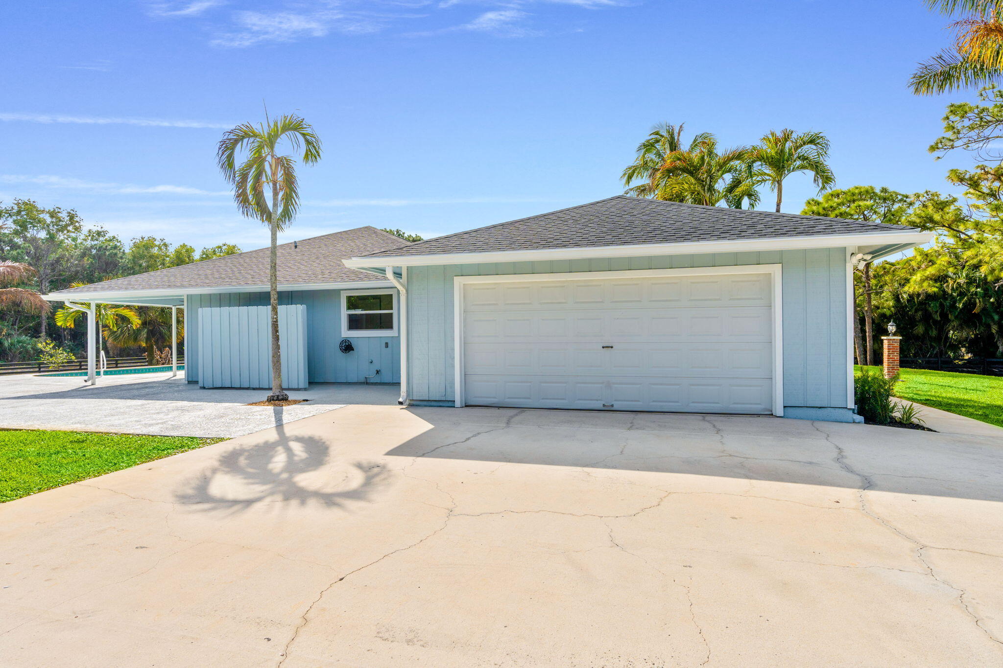 Palm Beach Country Estates - Residential