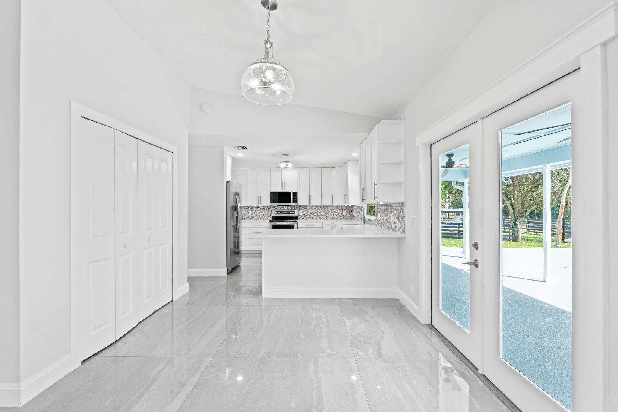 Palm Beach Country Estates - Residential