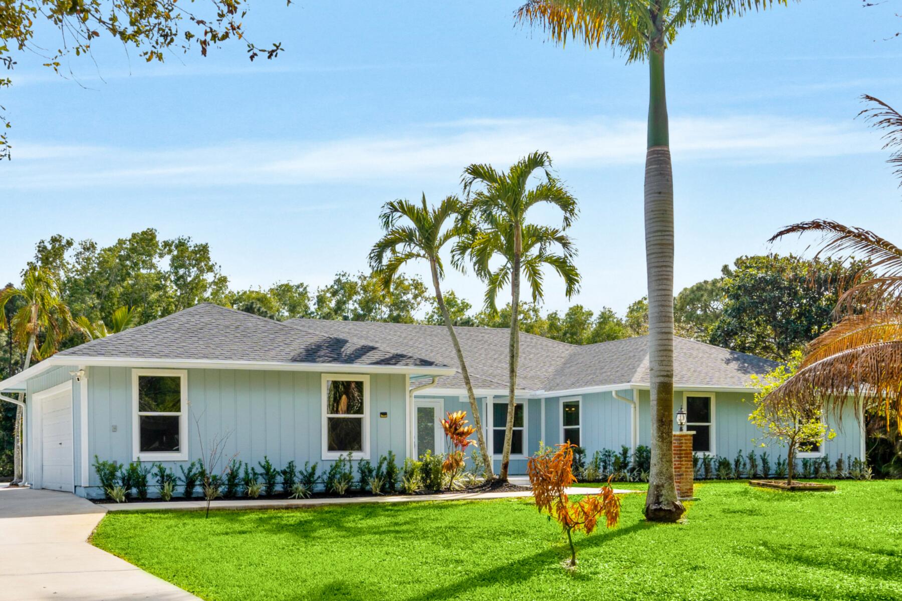 Palm Beach Country Estates - Residential