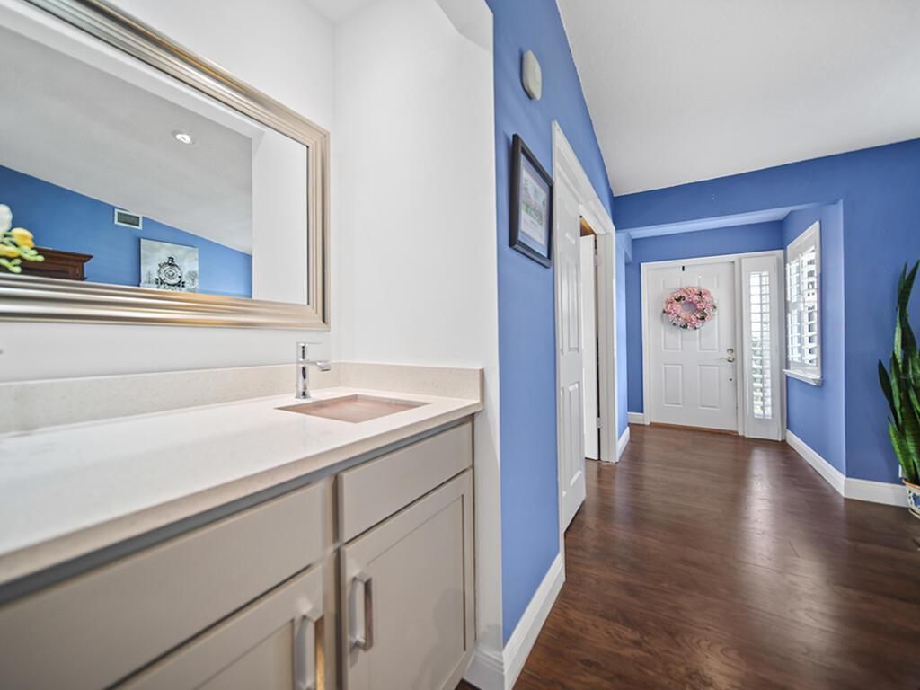 Photo of 4121 SW Egret Pond Terrace, Palm City, FL 34990 (MLS # R10998244)