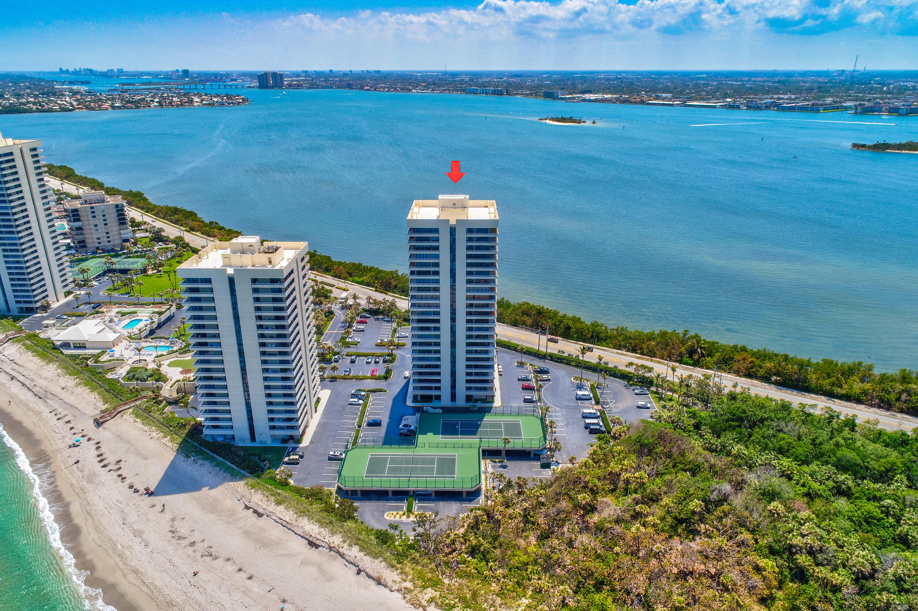 WATER GLADES CONDO - Residential Lease