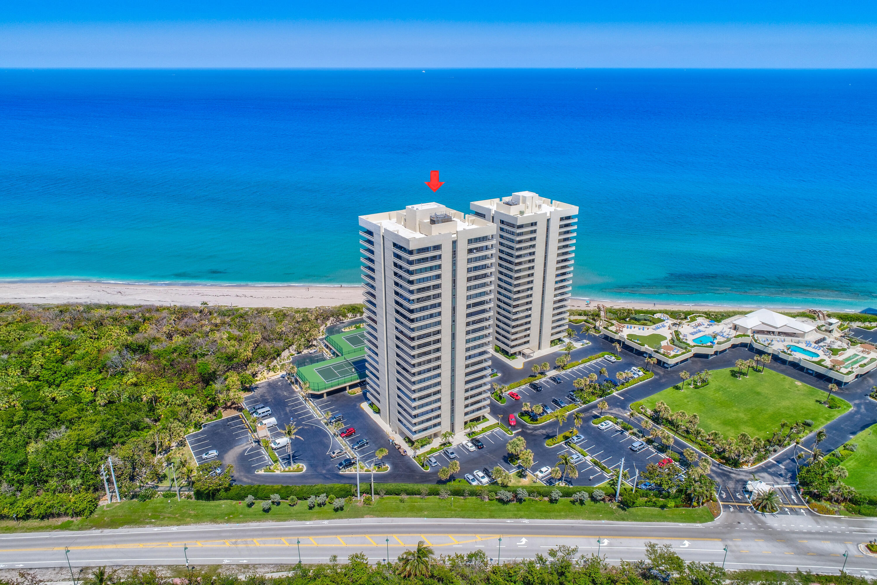 WATER GLADES CONDO - Residential Lease