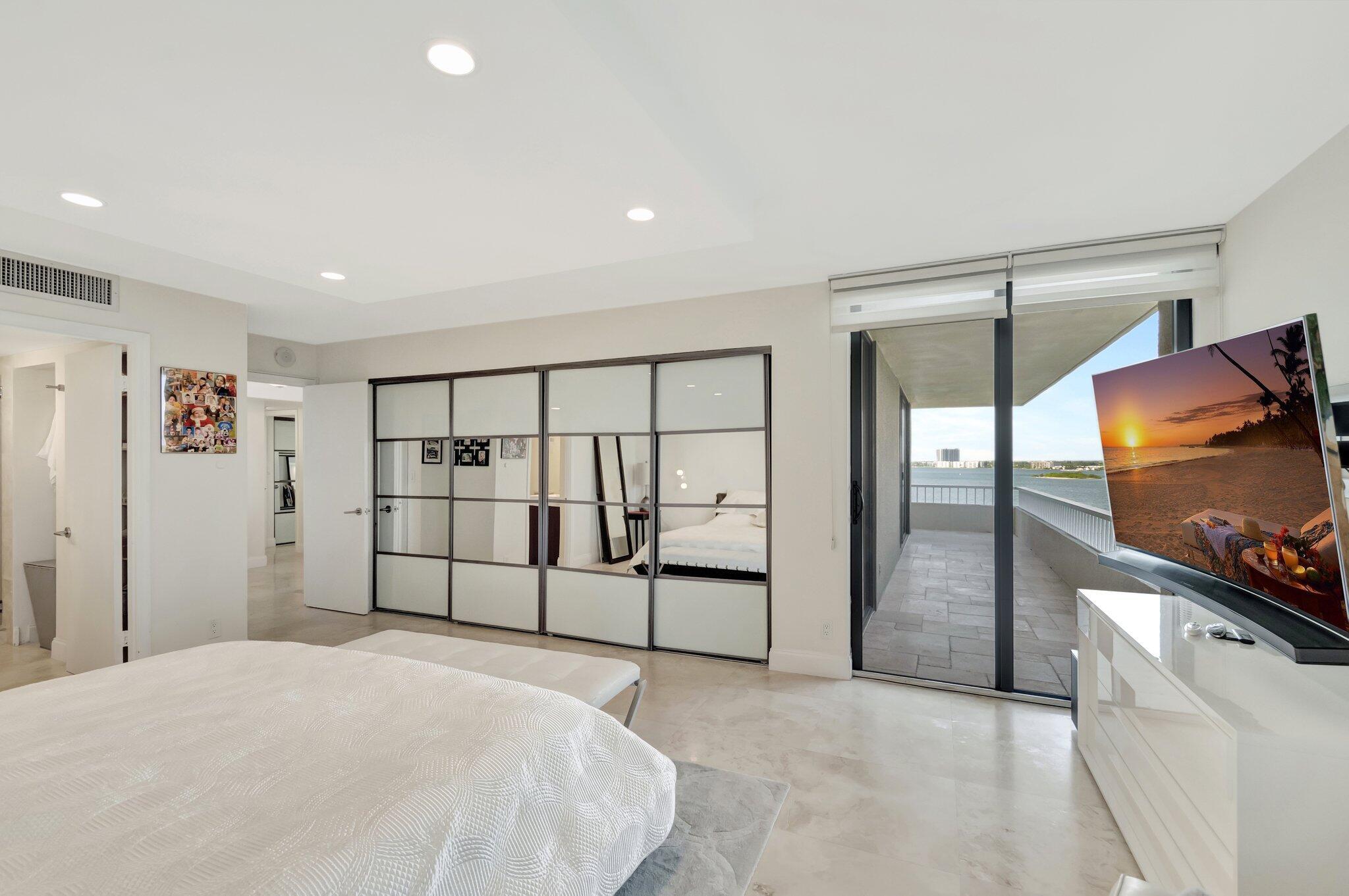 WATER GLADES CONDO - Residential Lease