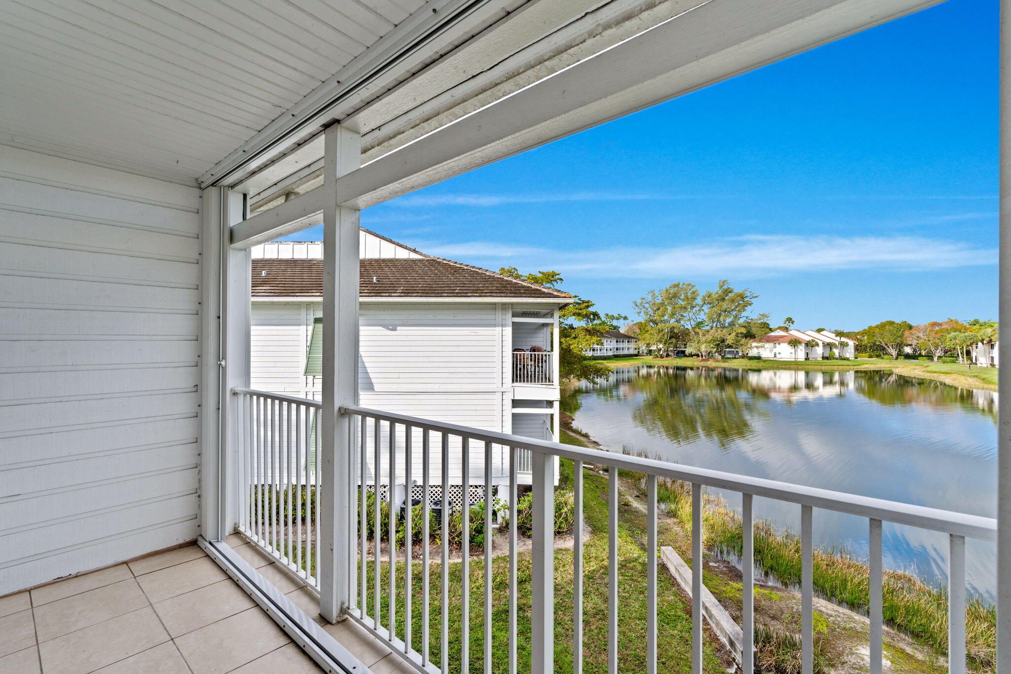 CYPRESS POINT CONDO - Residential Lease