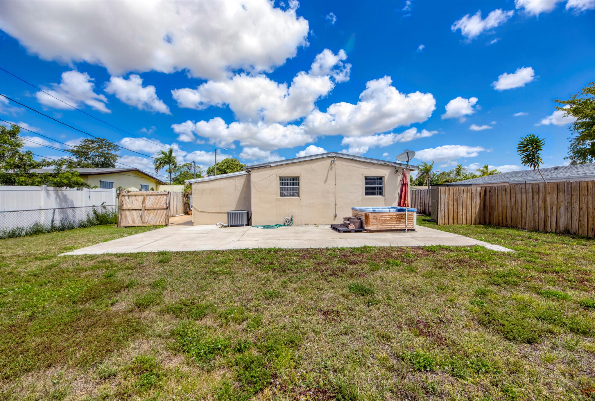 6160 SW 2nd Street