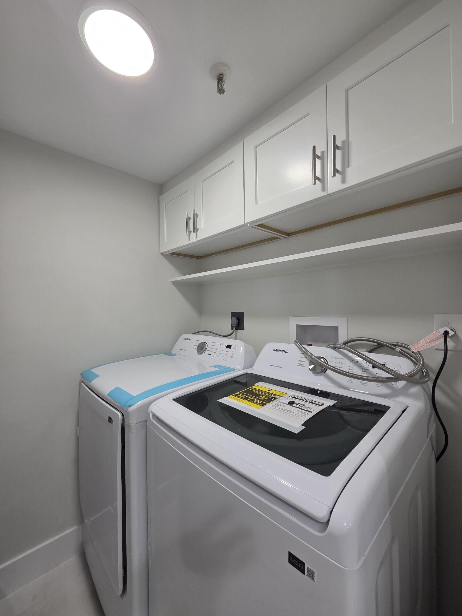 HUNTINGTON LAKES SEC ONE CONDOS - Residential