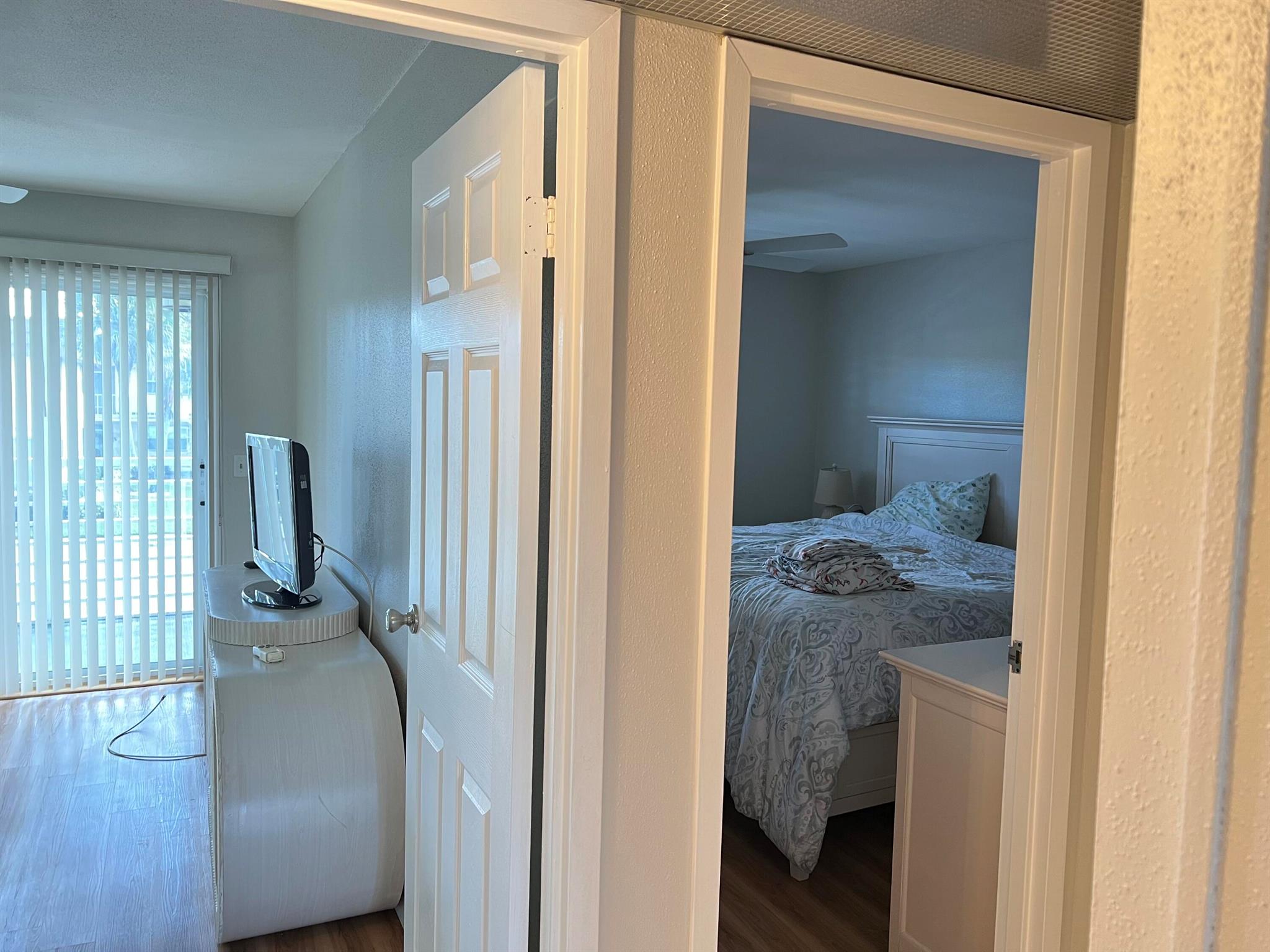 KINGS POINT - Residential