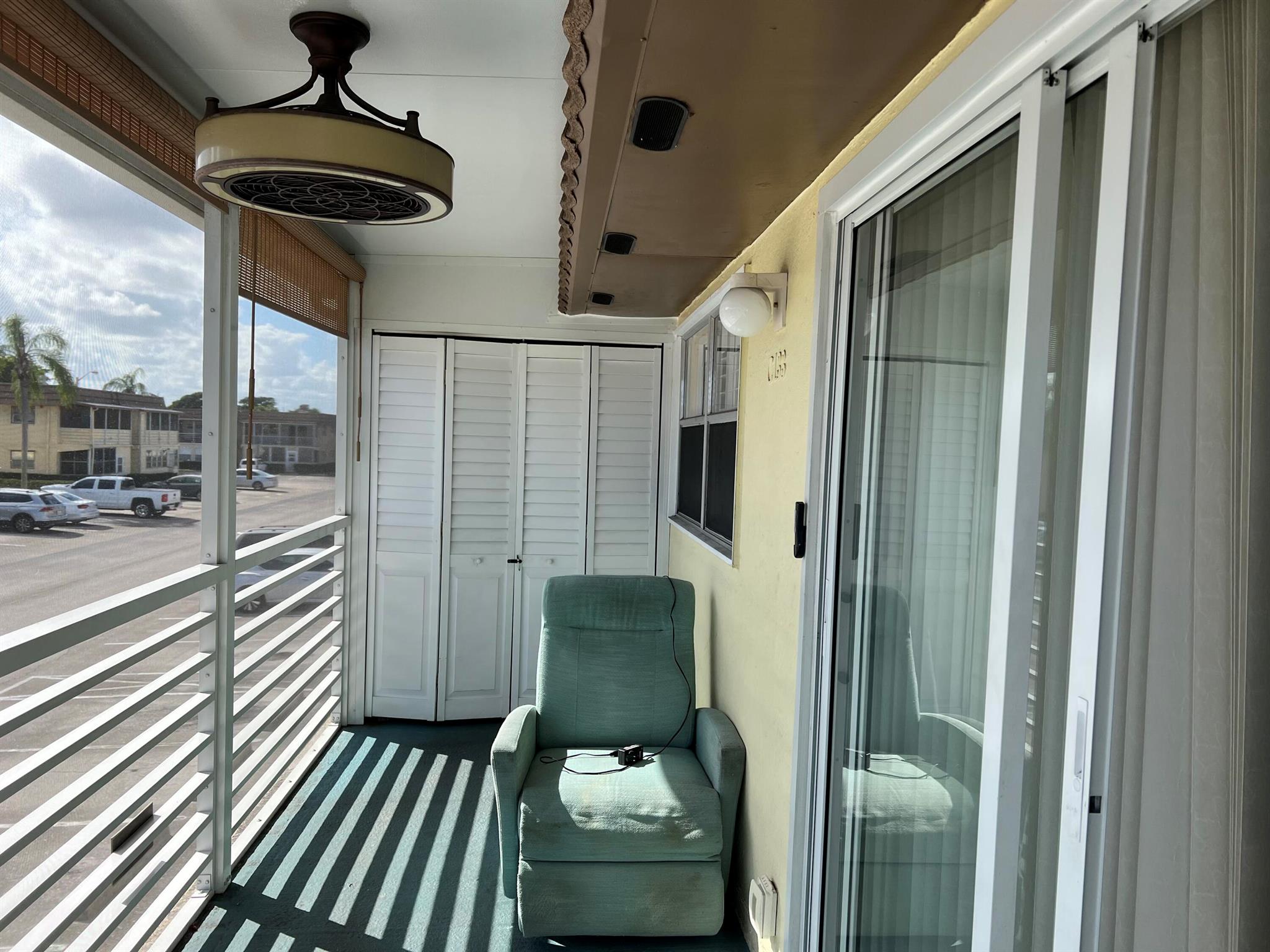 KINGS POINT - Residential