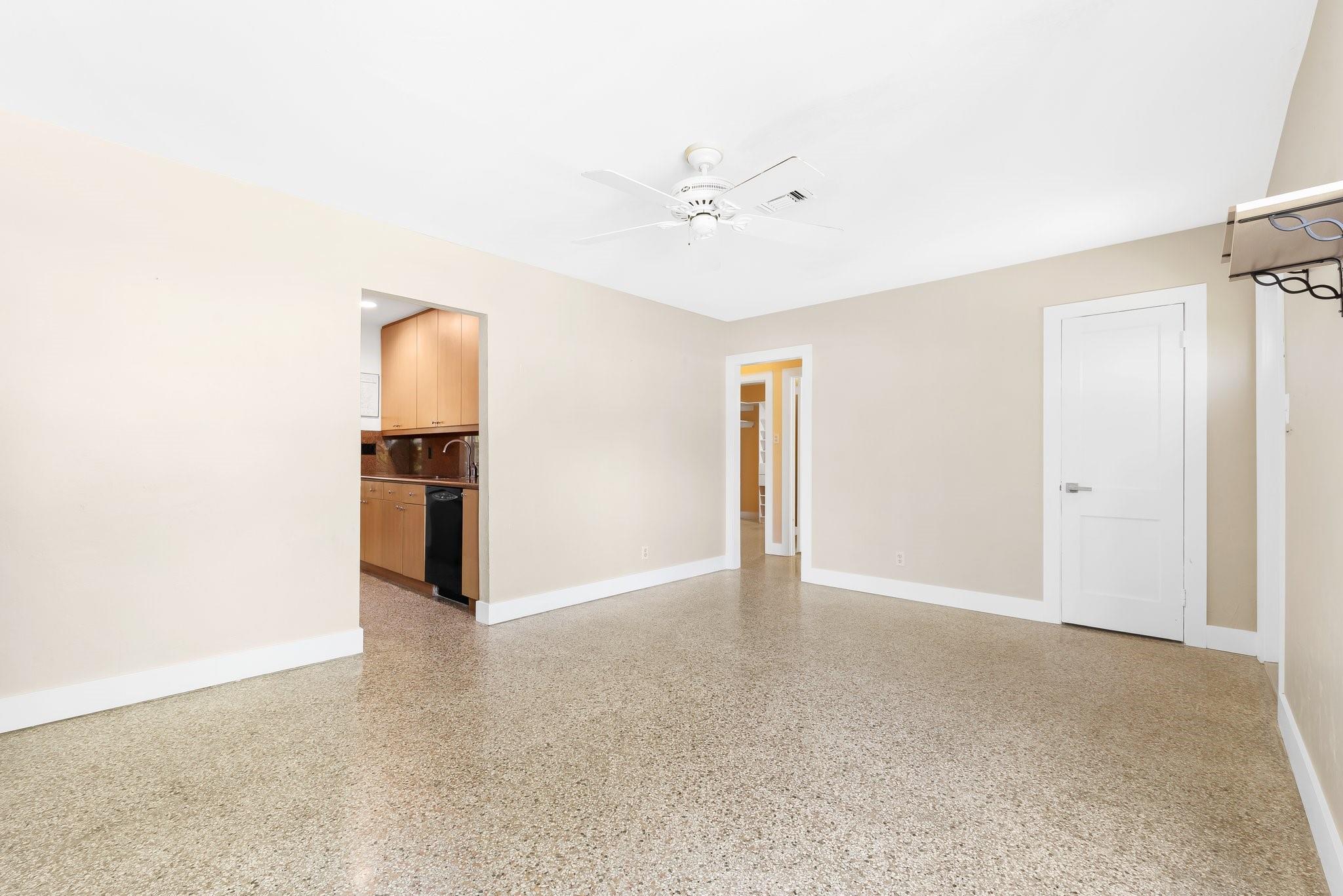 1500 NW 3rd Ave