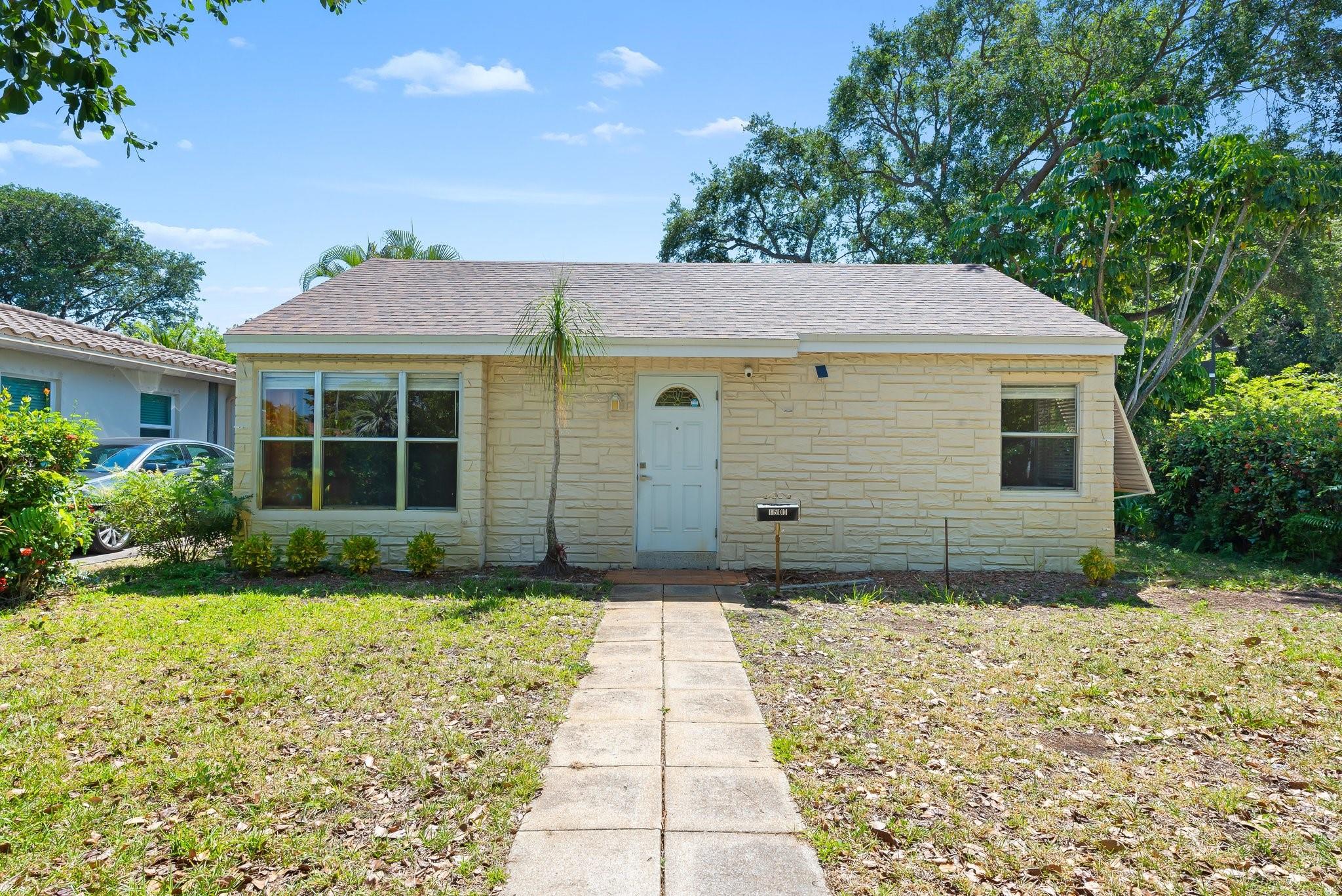 1500 NW 3rd Ave