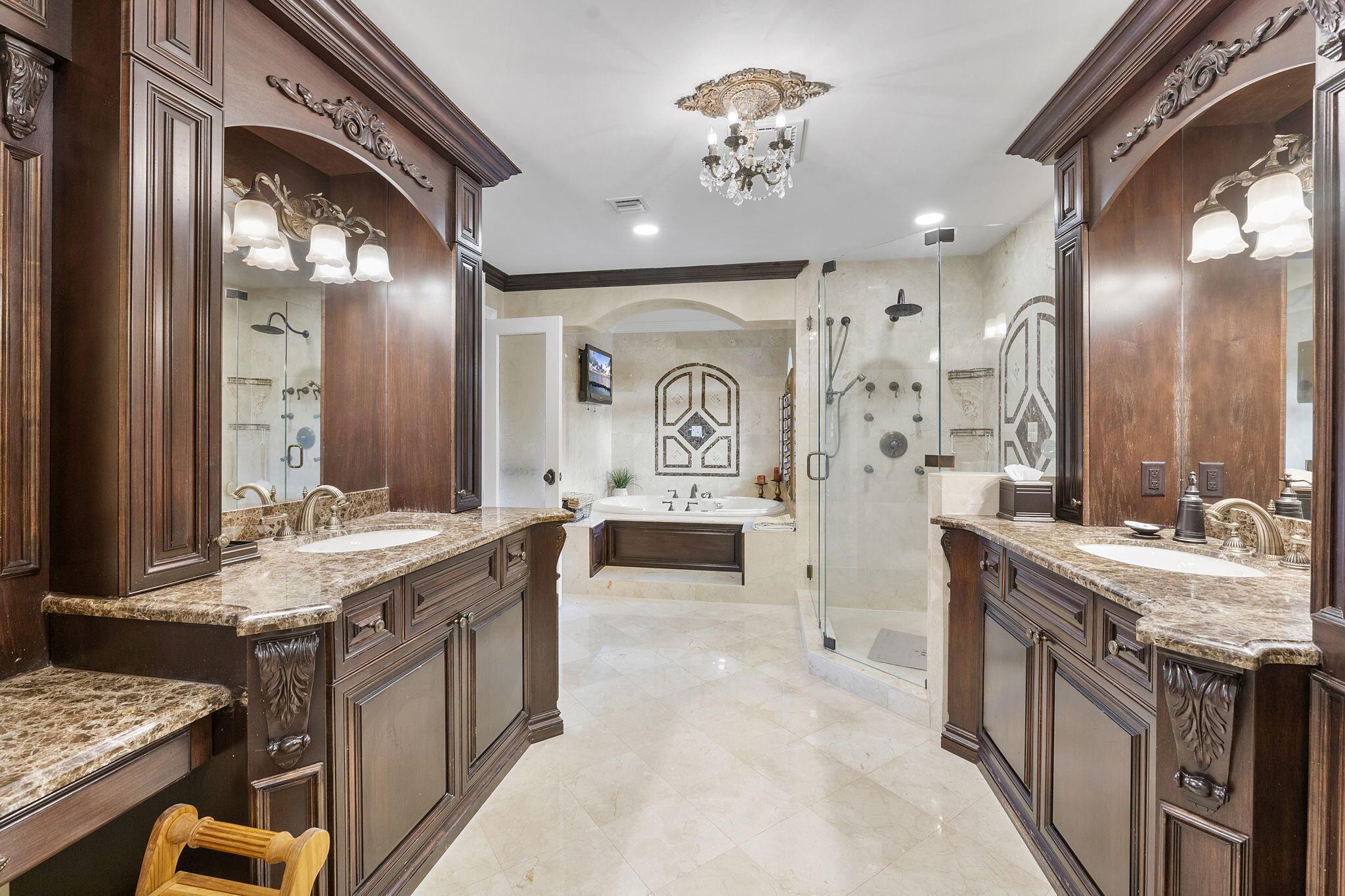 ENCANTADA - Residential