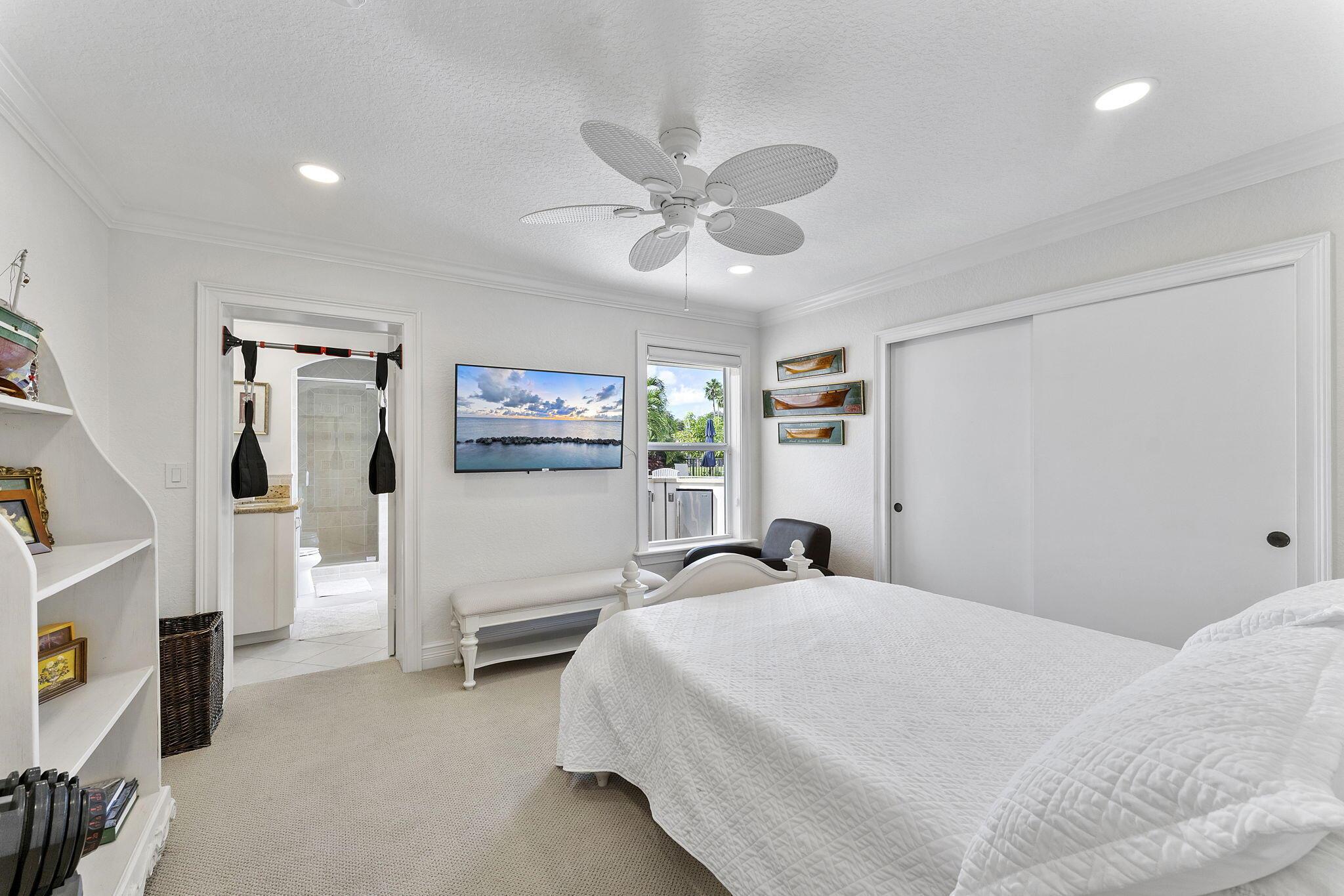 ENCANTADA - Residential