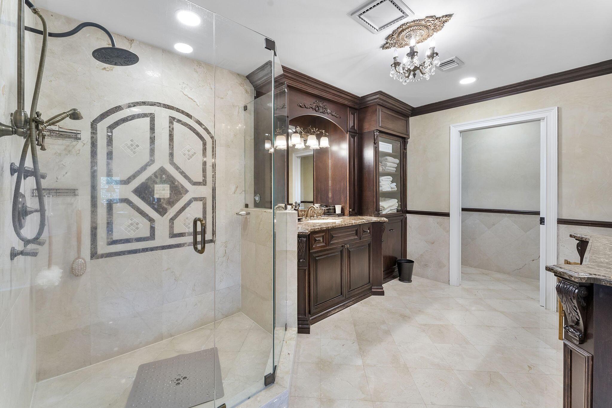 ENCANTADA - Residential