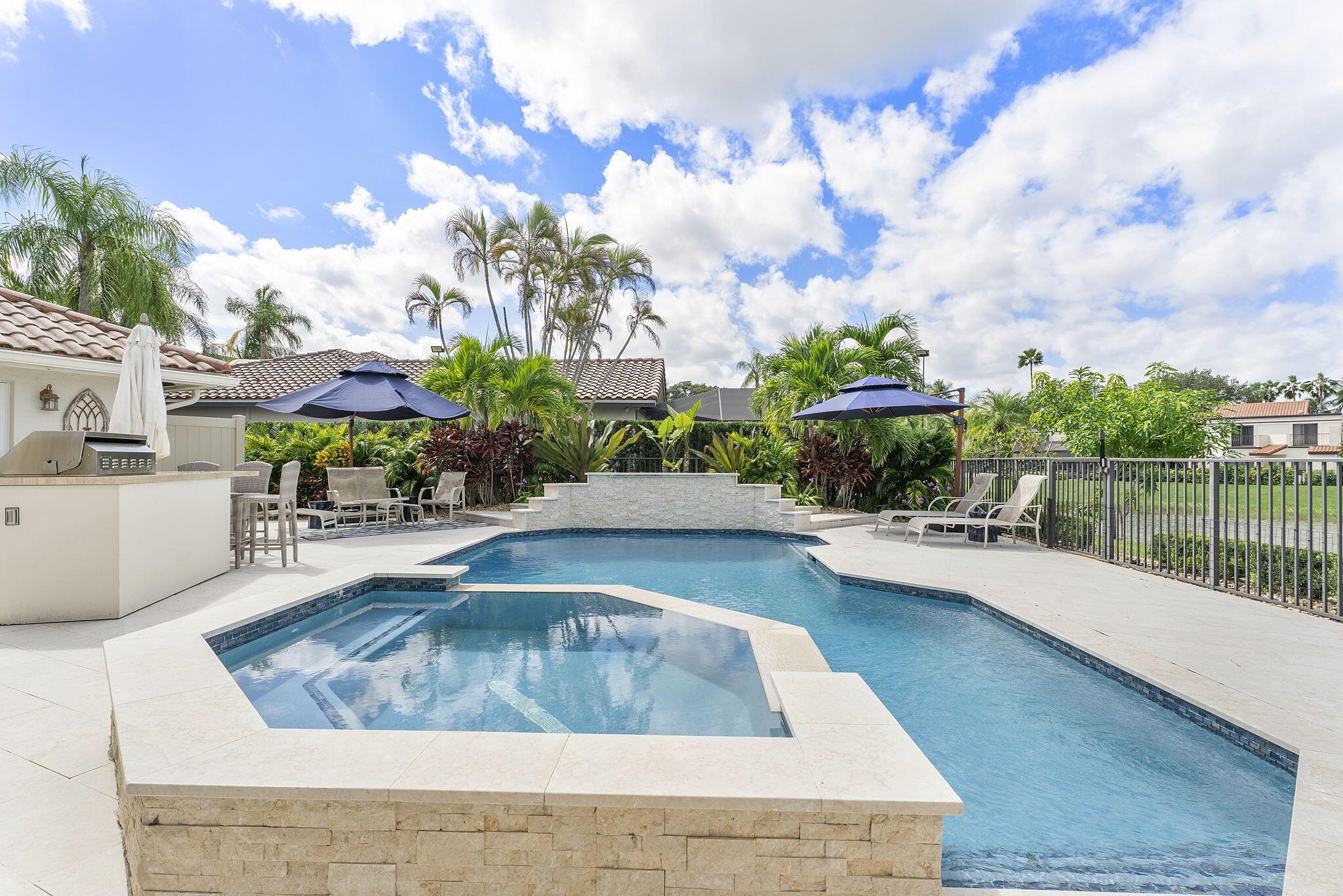 ENCANTADA - Residential