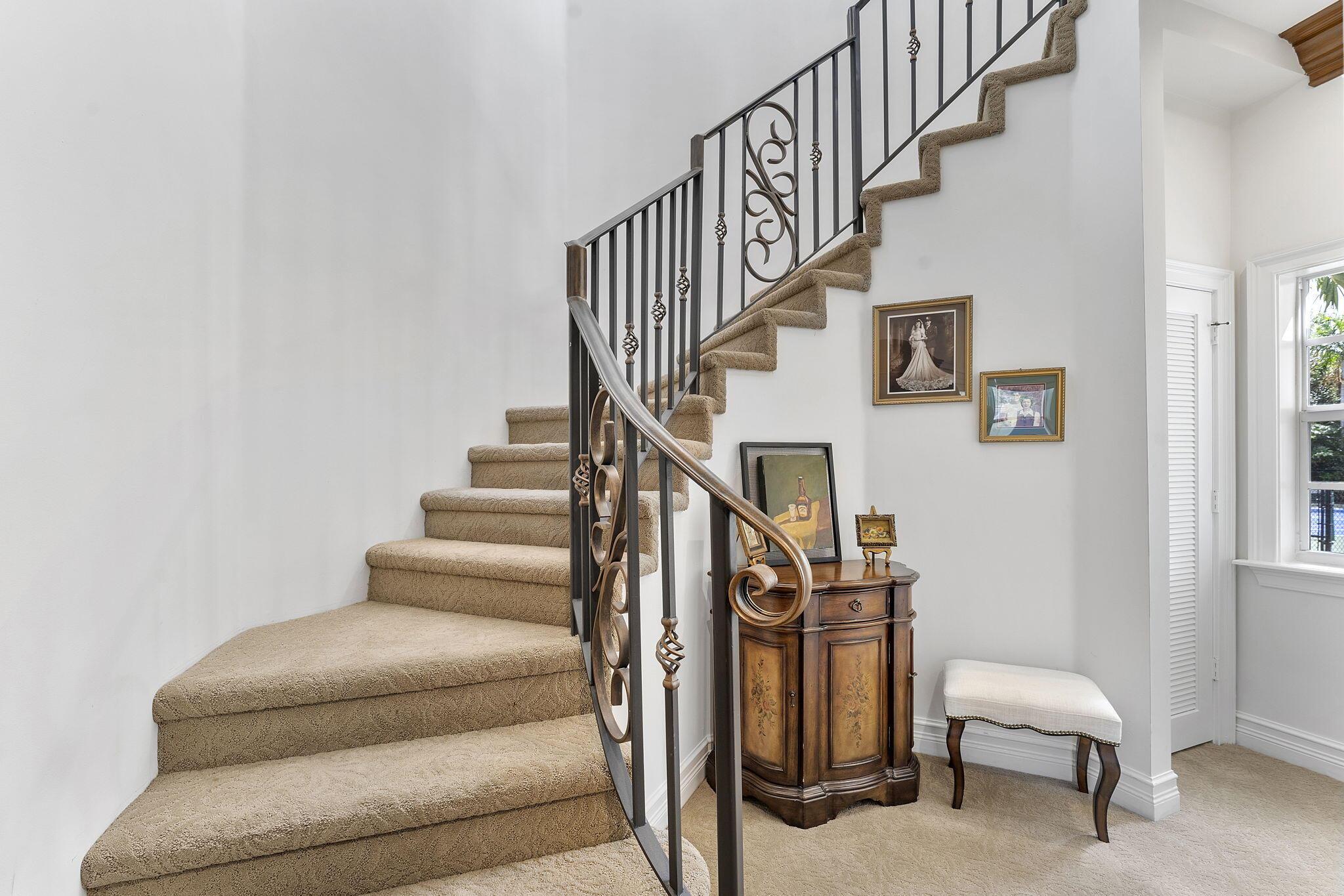 ENCANTADA - Residential