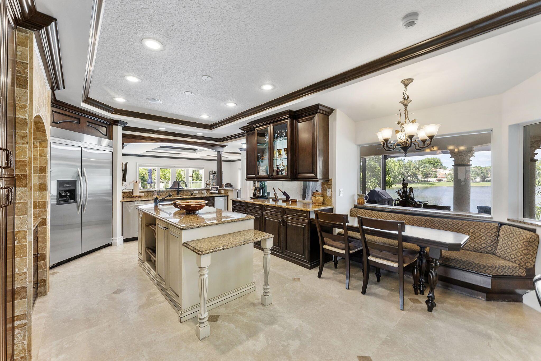 ENCANTADA - Residential