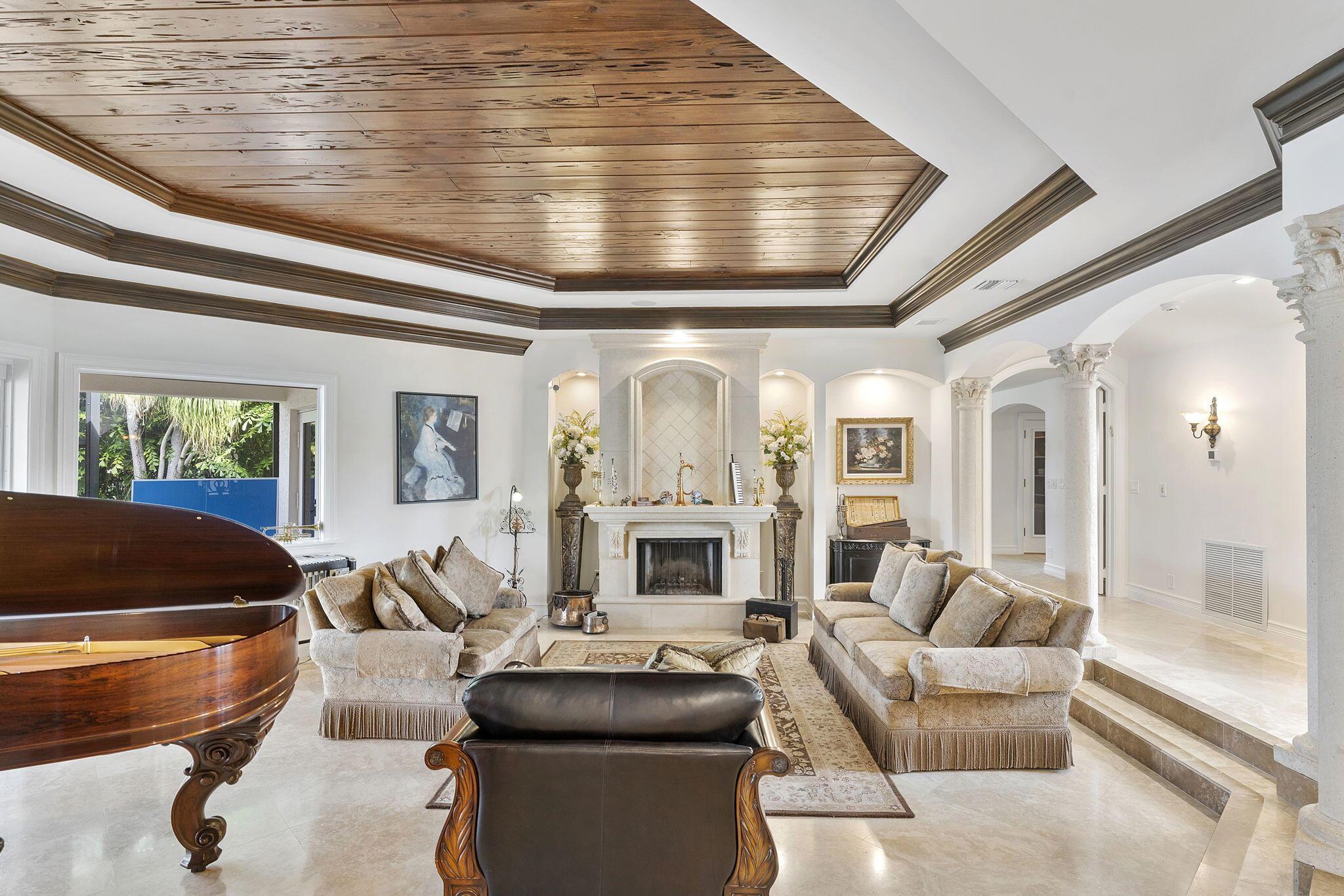 ENCANTADA - Residential