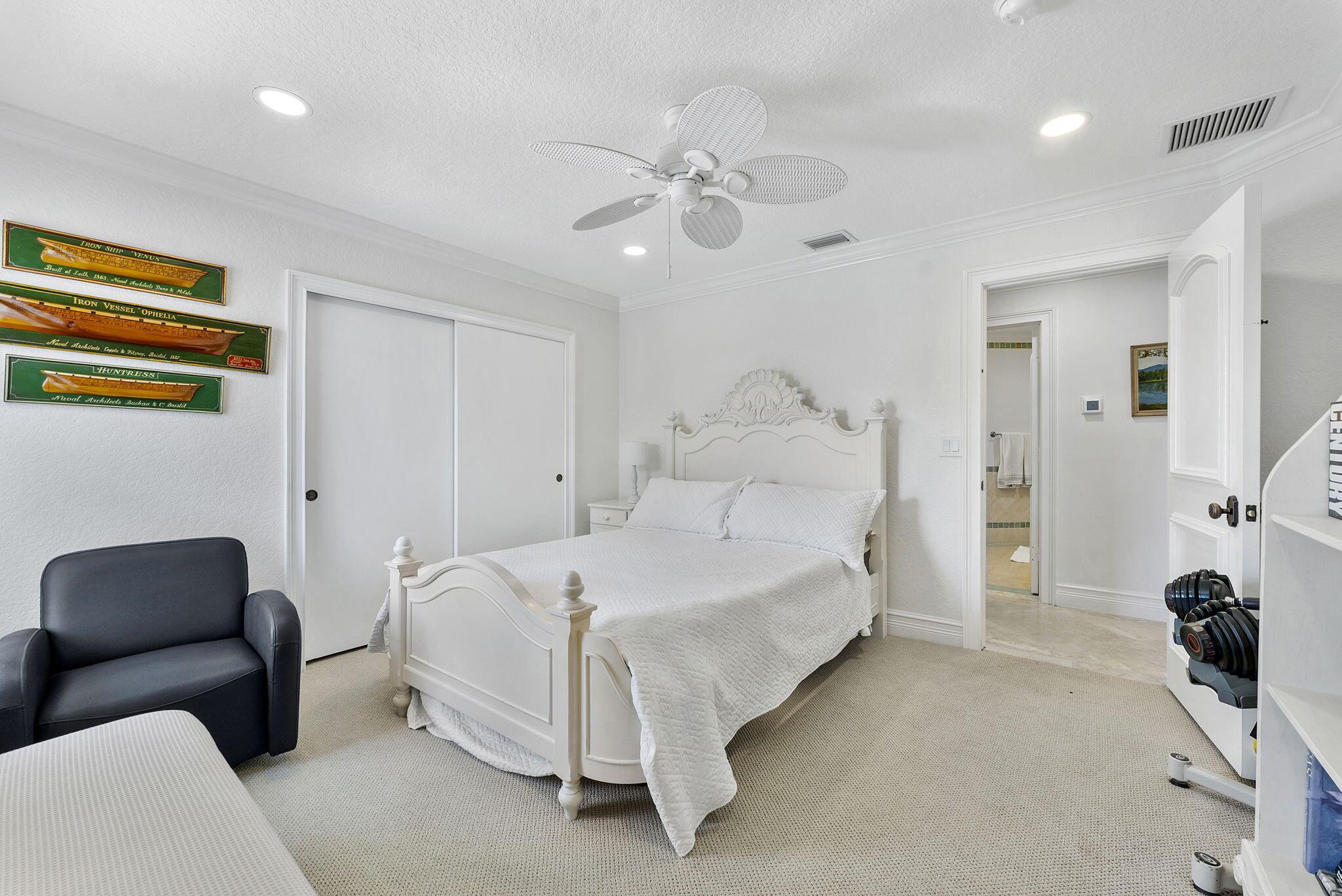 ENCANTADA - Residential