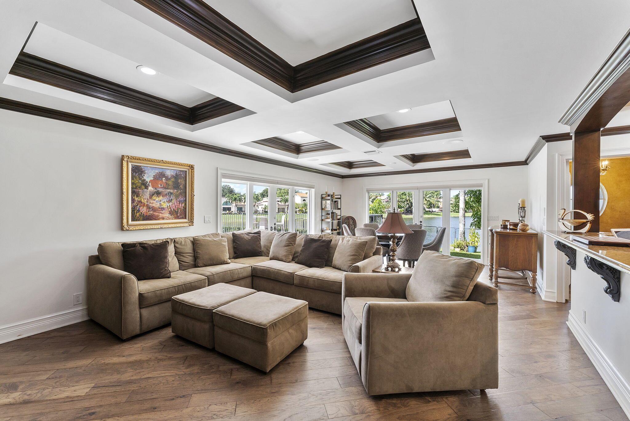 ENCANTADA - Residential