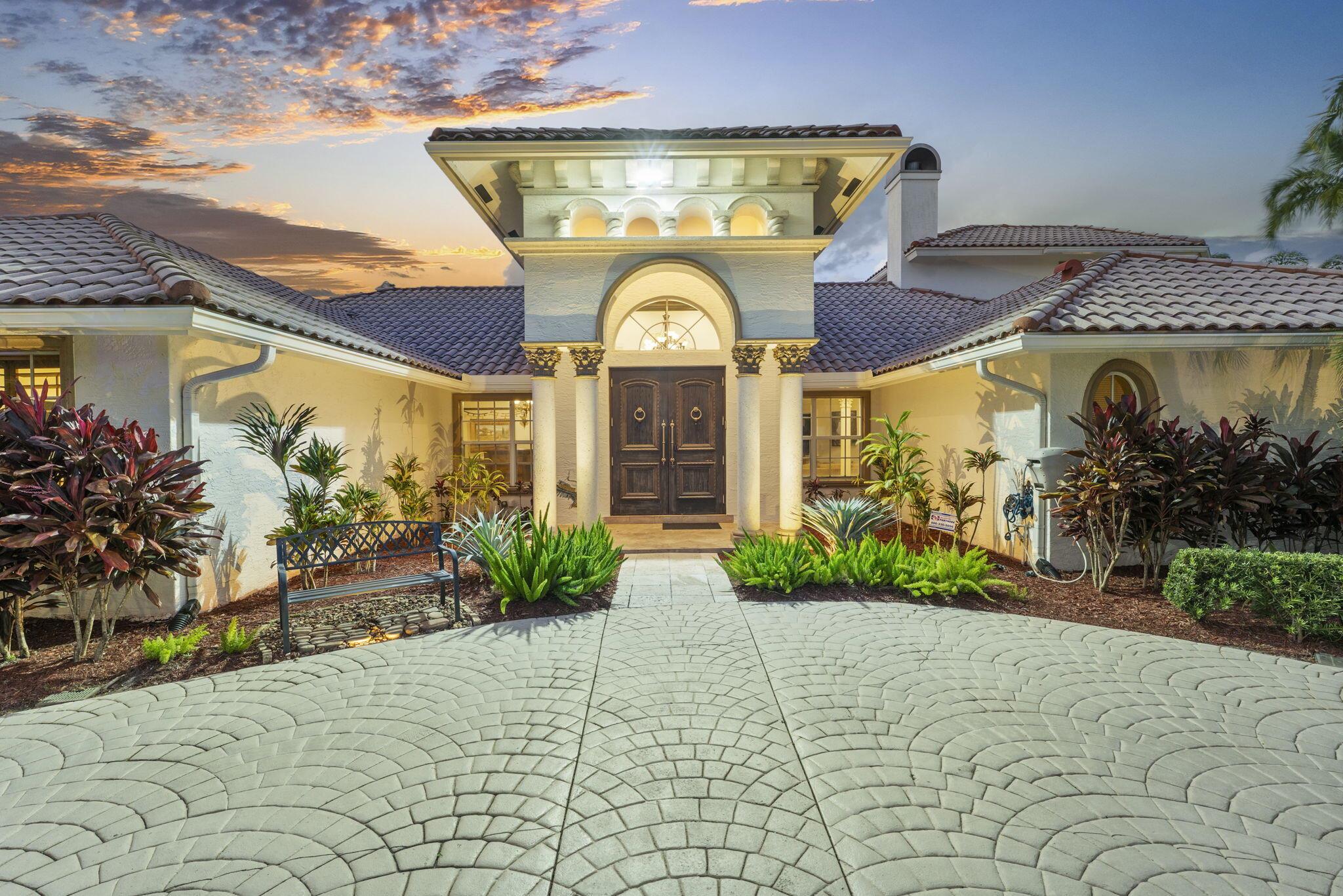 ENCANTADA - Residential