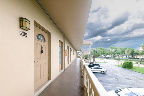 A home in Lauderdale Lakes