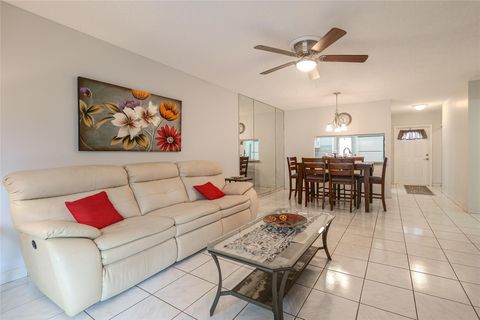 A home in Lauderdale Lakes