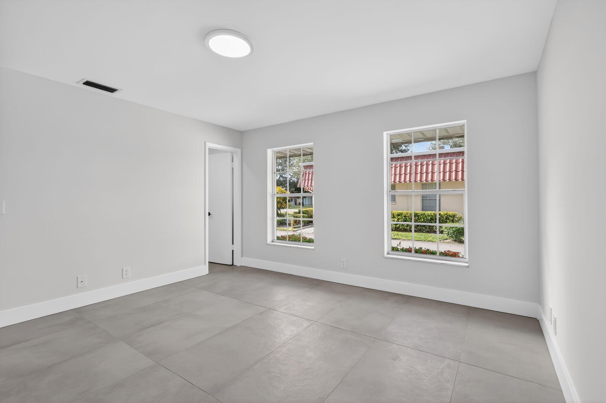 COVERED BRIDGE CONDO - Residential