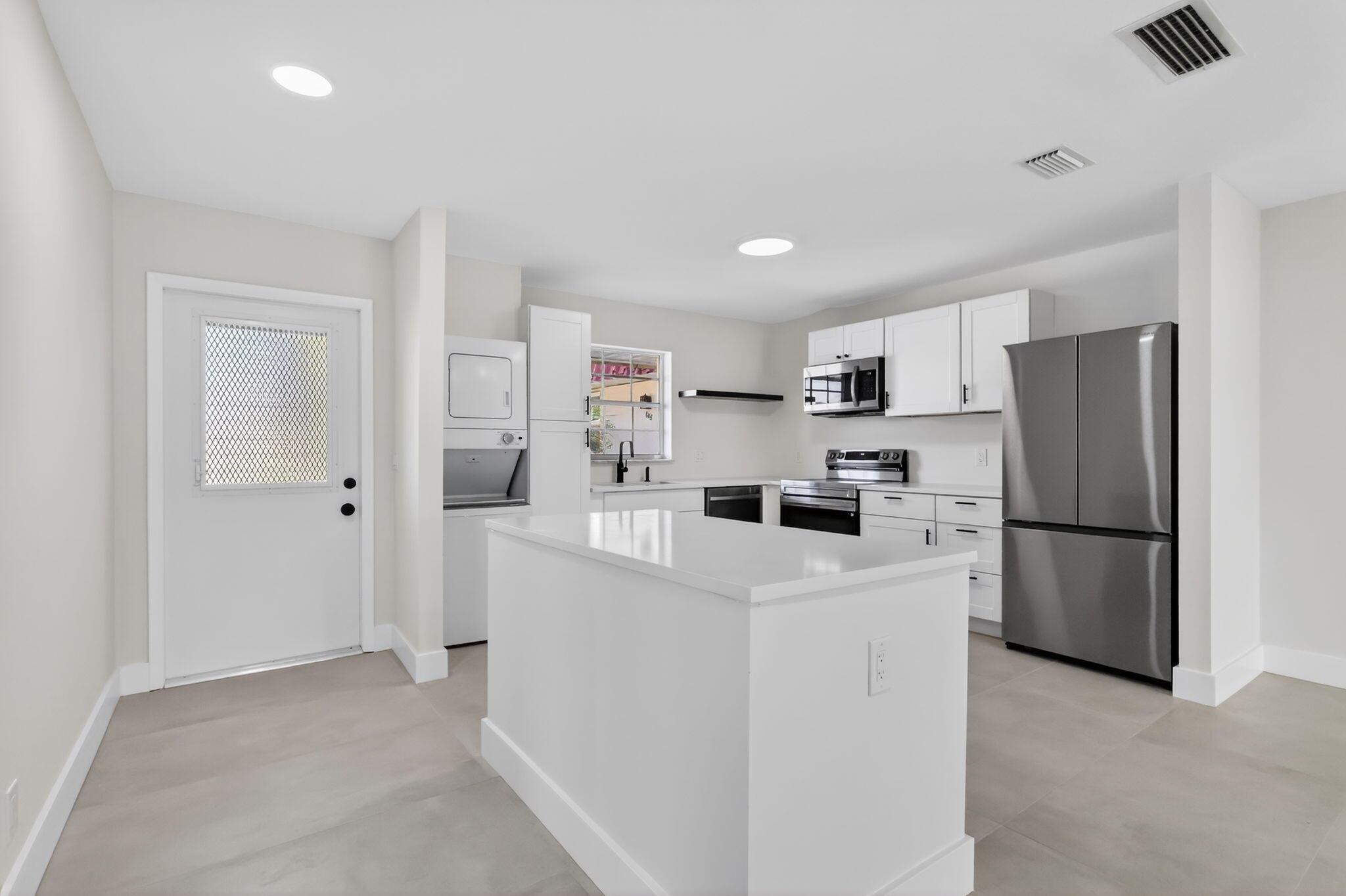 COVERED BRIDGE CONDO - Residential