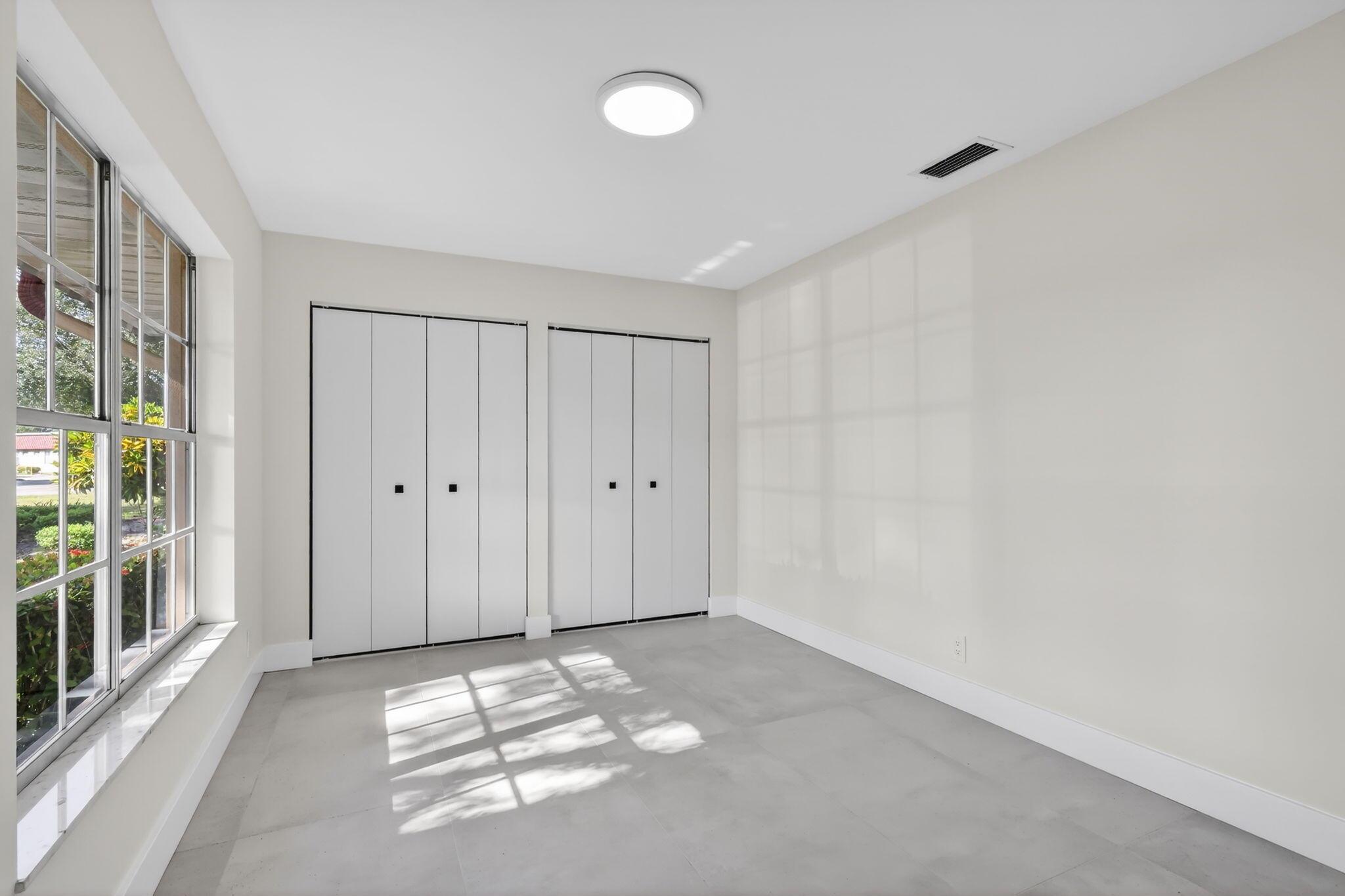 COVERED BRIDGE CONDO - Residential