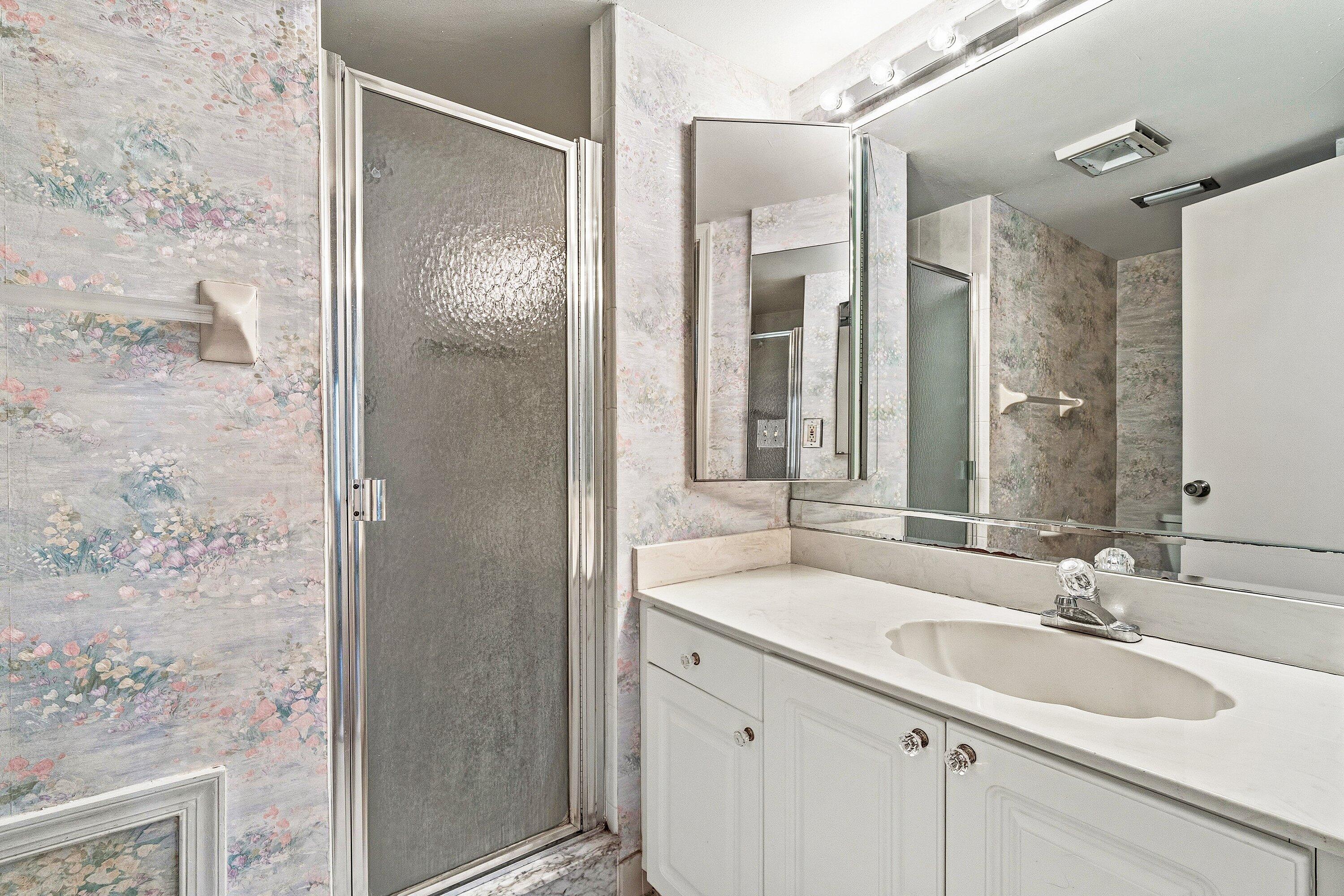 BANYAN SPRINGS - Residential