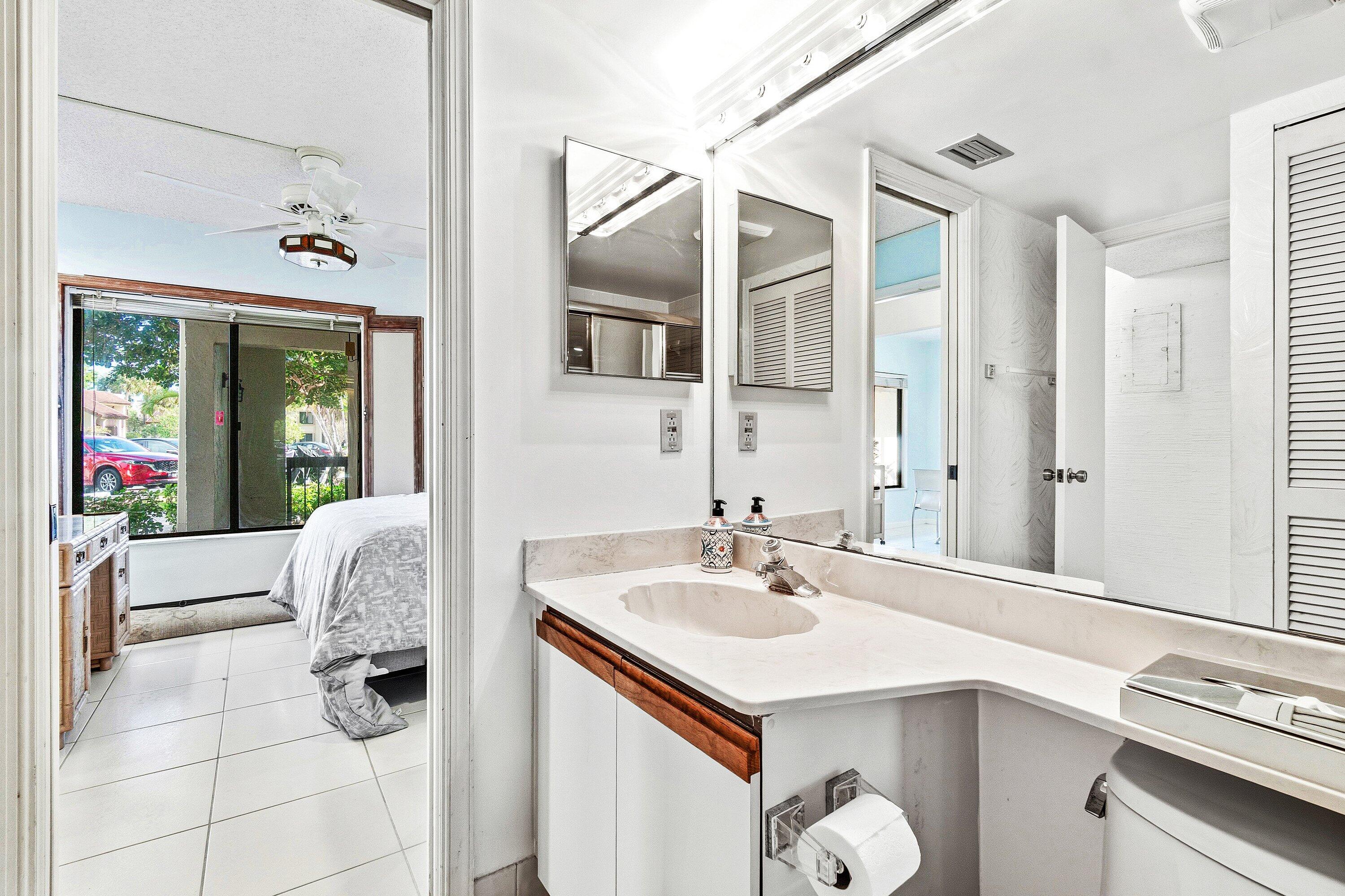 BANYAN SPRINGS - Residential