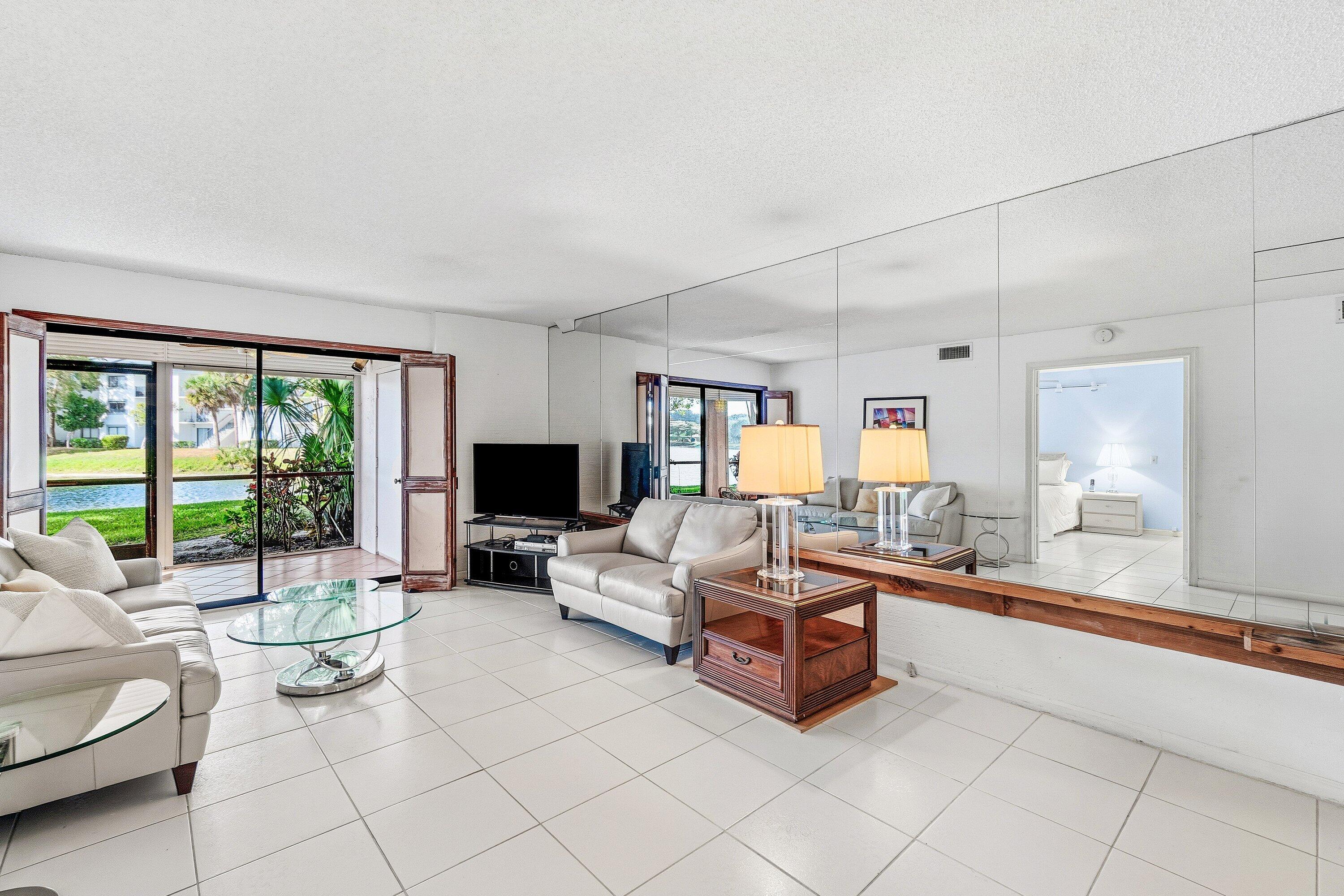 BANYAN SPRINGS - Residential