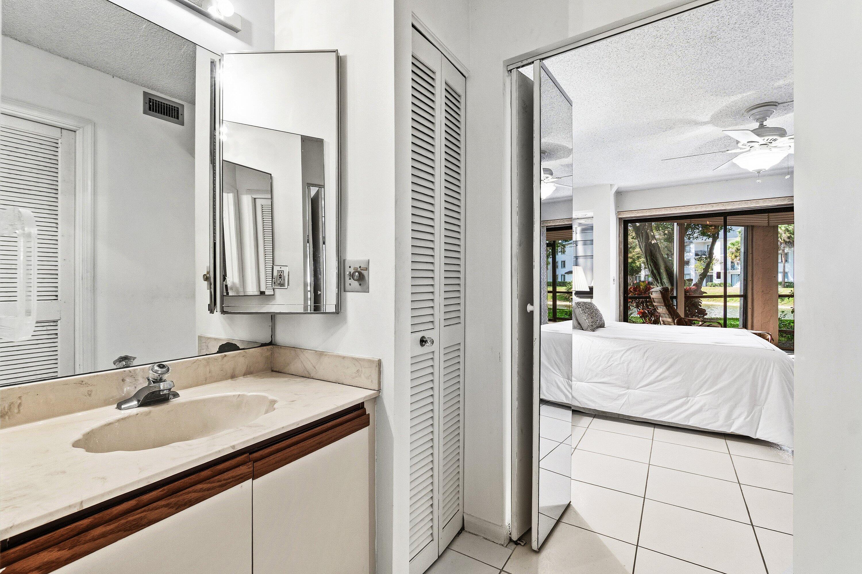 BANYAN SPRINGS - Residential