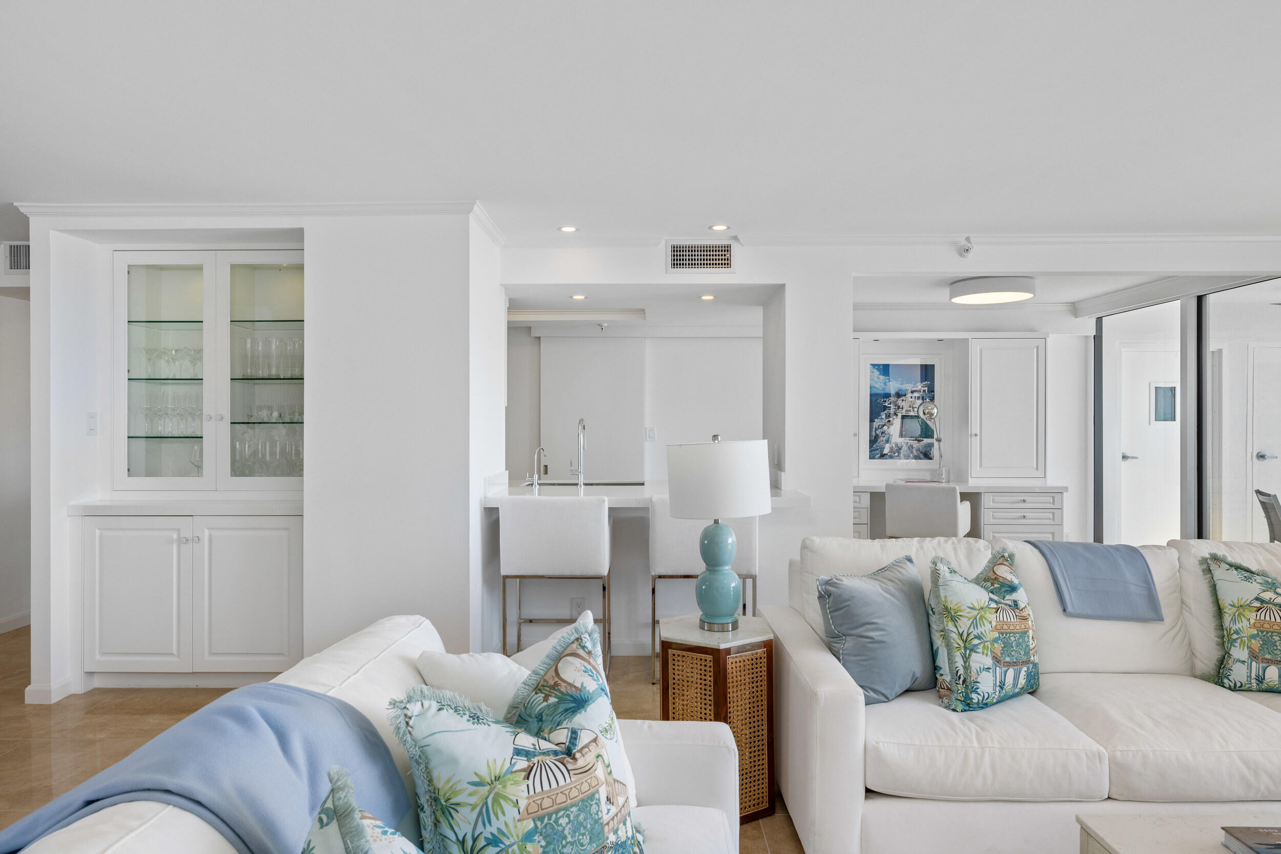 400 N Flagler Drive 2003