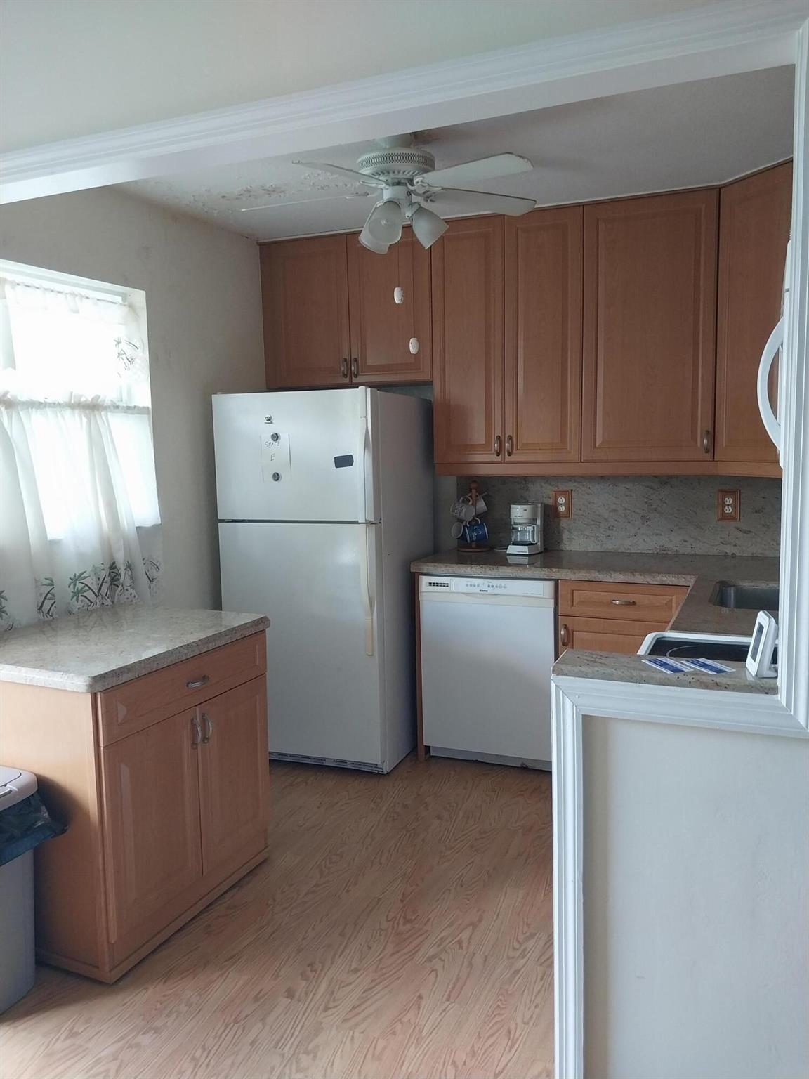 View photos, virtual tours, details... 2192 NE 1st Way 103