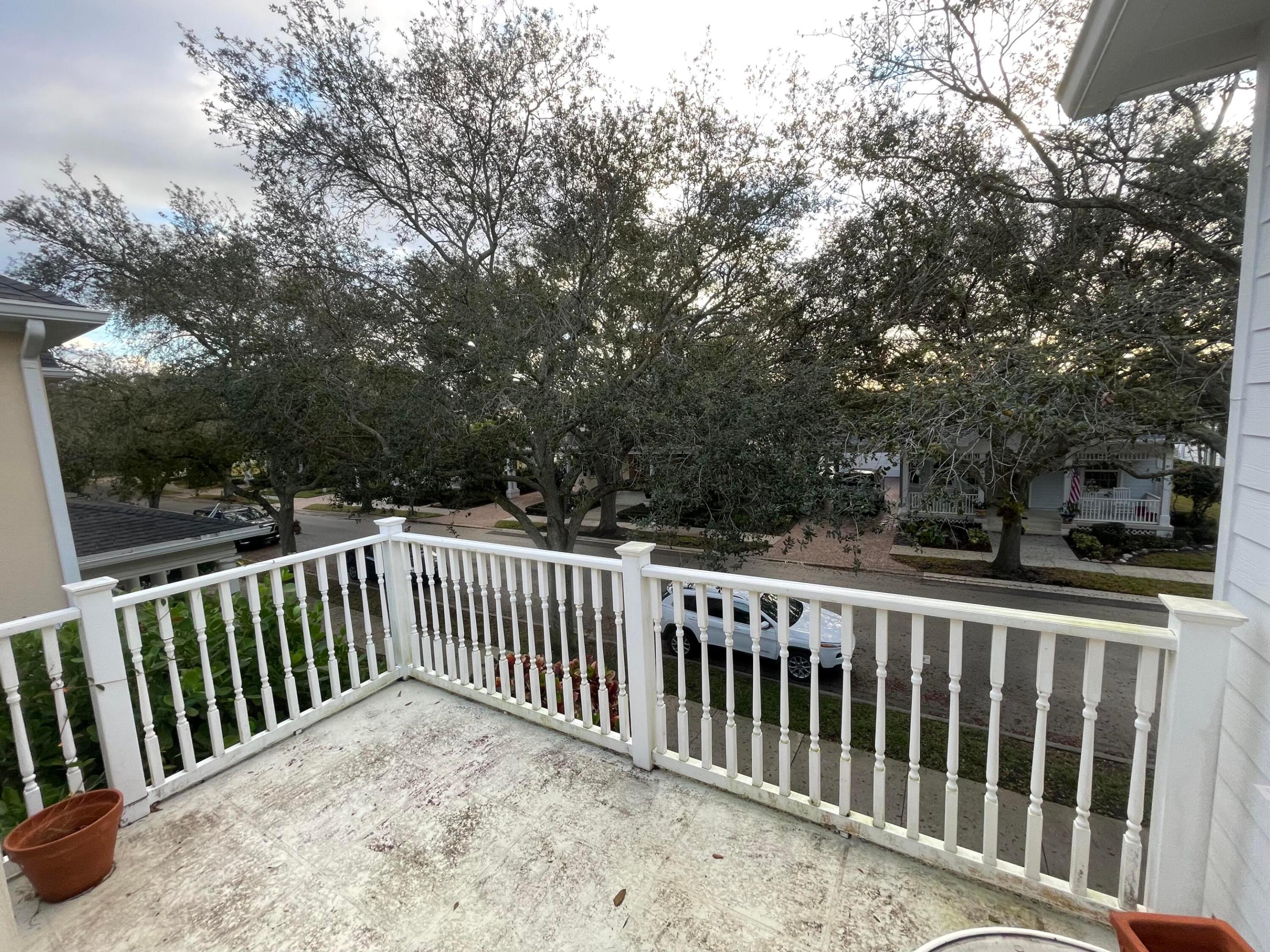 ISLAND AT ABACOA - Residential