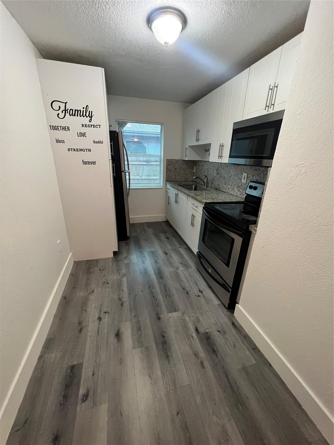 Pompano Terrace 10-11 B - Residential Lease